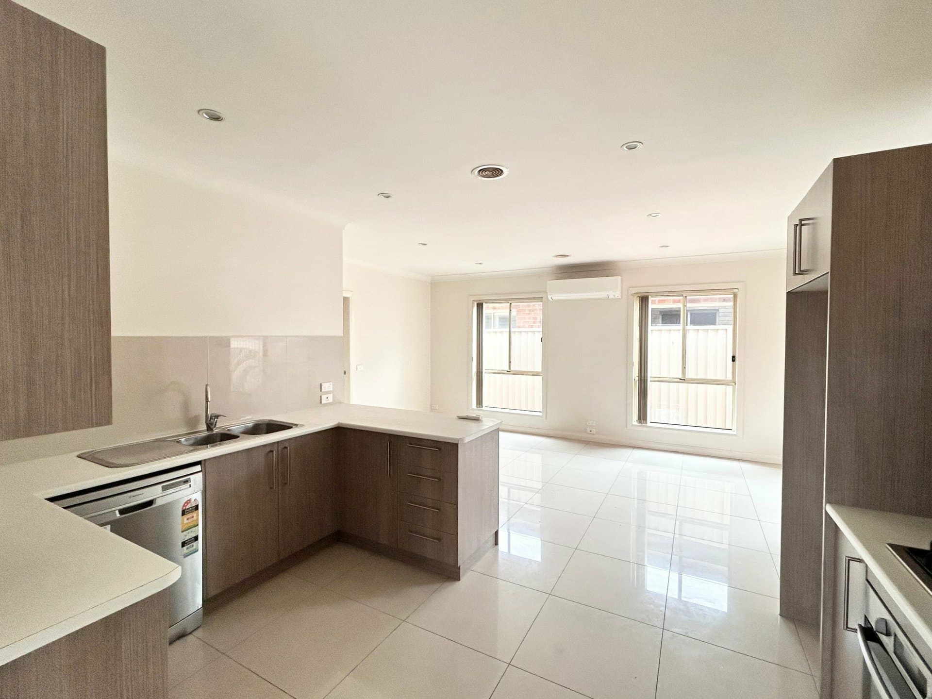 20A Durham Street, Bathurst, Bathurst - Thumbnail 4