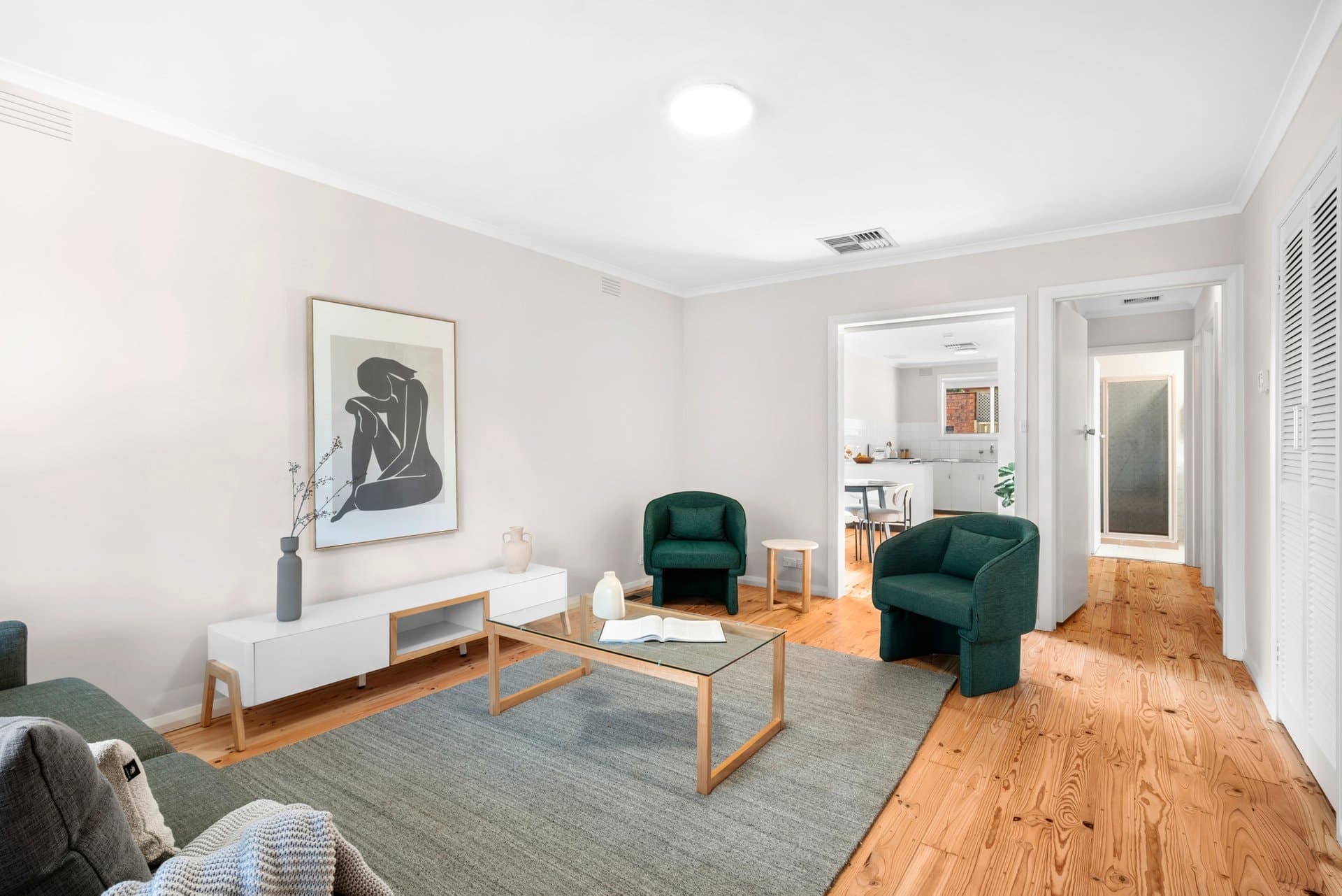 2/14 Olive Grove, Pascoe Vale - Image 1