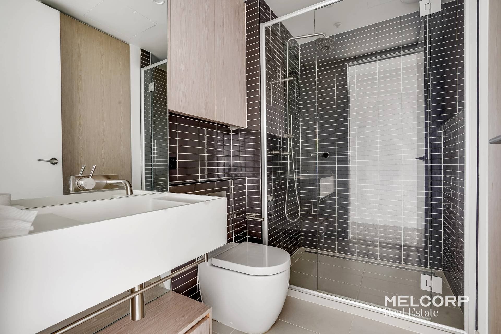 701/151 Berkeley Street, Melbourne, VIC 3000, Melbourne - Thumbnail 8