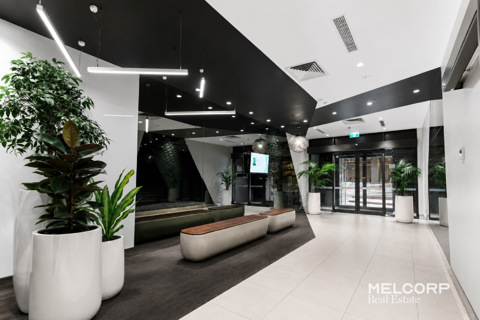 2406/285 La Trobe Street, Melbourne, VIC 3000, Melbourne - Thumbnail 2
