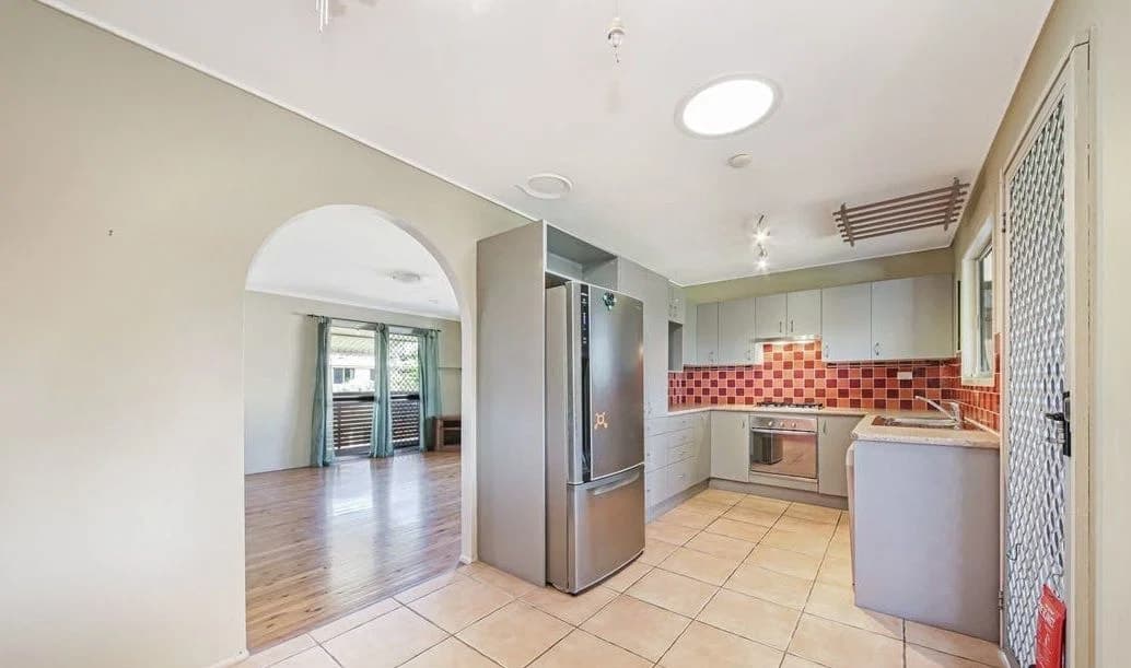 10 Toormore St, Bracken Ridge, QLD, 4017, Bracken Ridge - Thumbnail 3