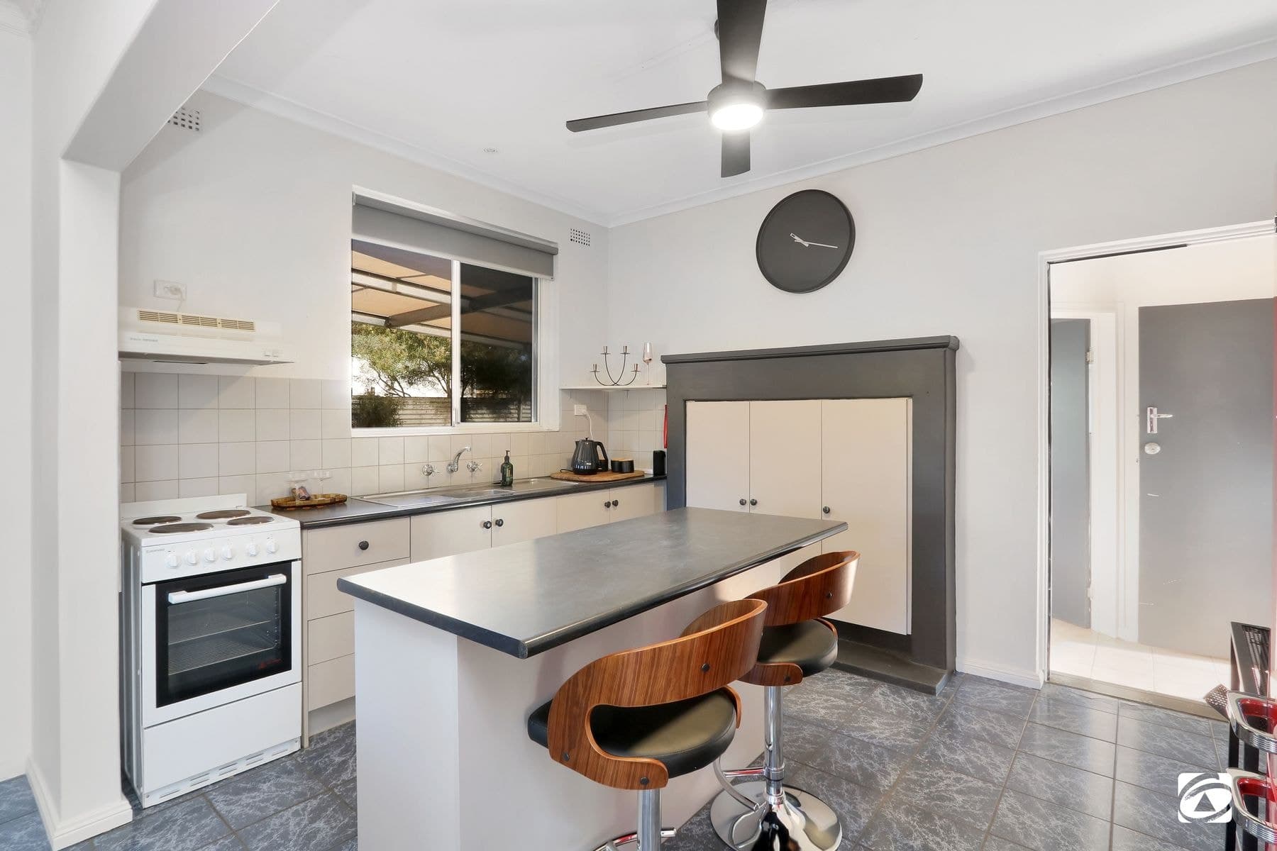 302 Boughtman Street, Broken Hill NSW 2880, Broken Hill - Thumbnail 2