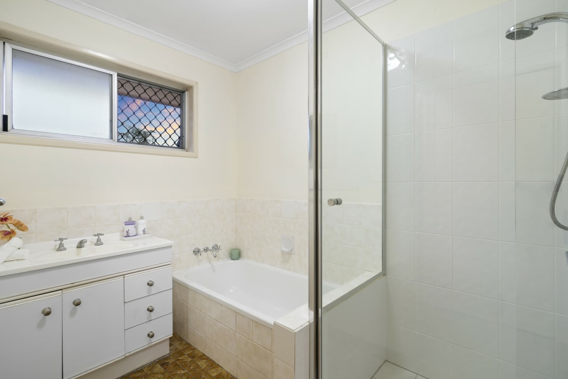 27 Ballater Street, Sunnybank Hills, Sunnybank Hills - Thumbnail 8