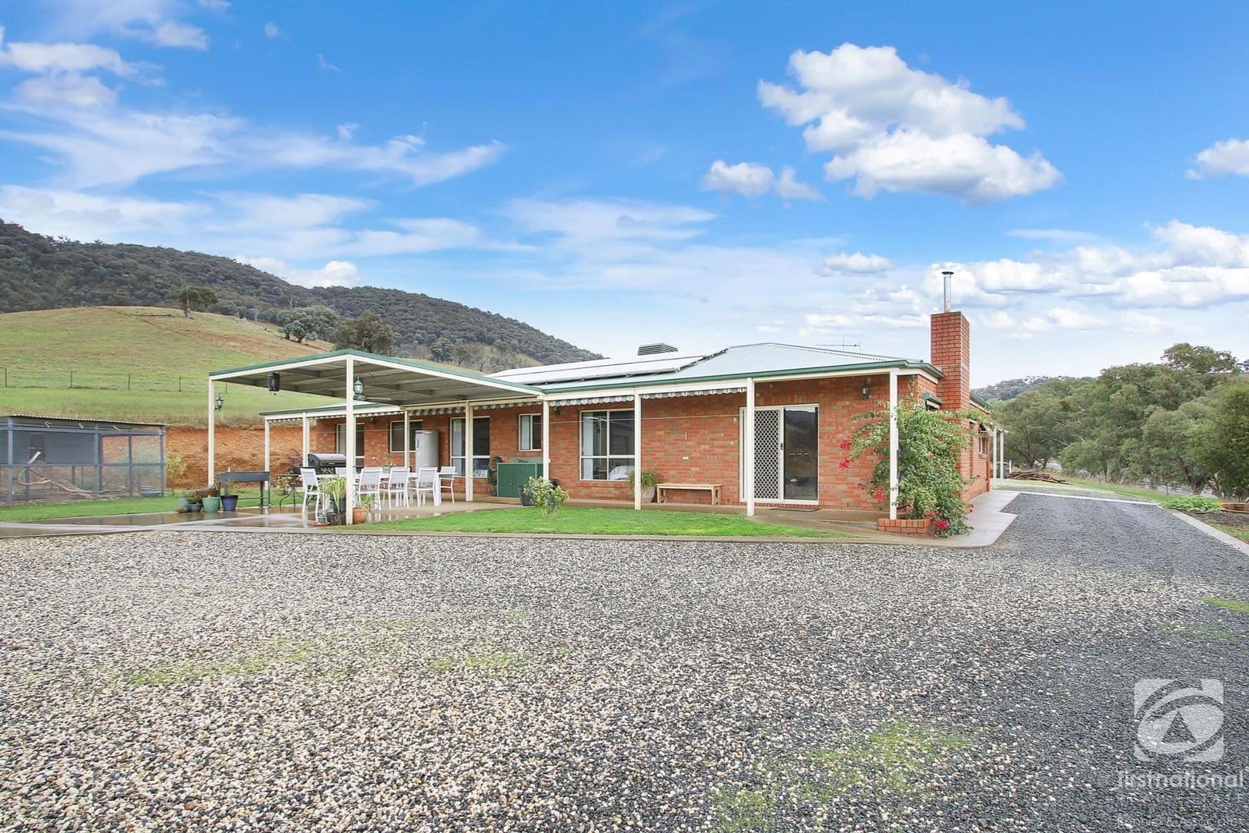 2206 Beechworth-Wodonga Road, Leneva VIC 3691, Leneva - Thumbnail 3