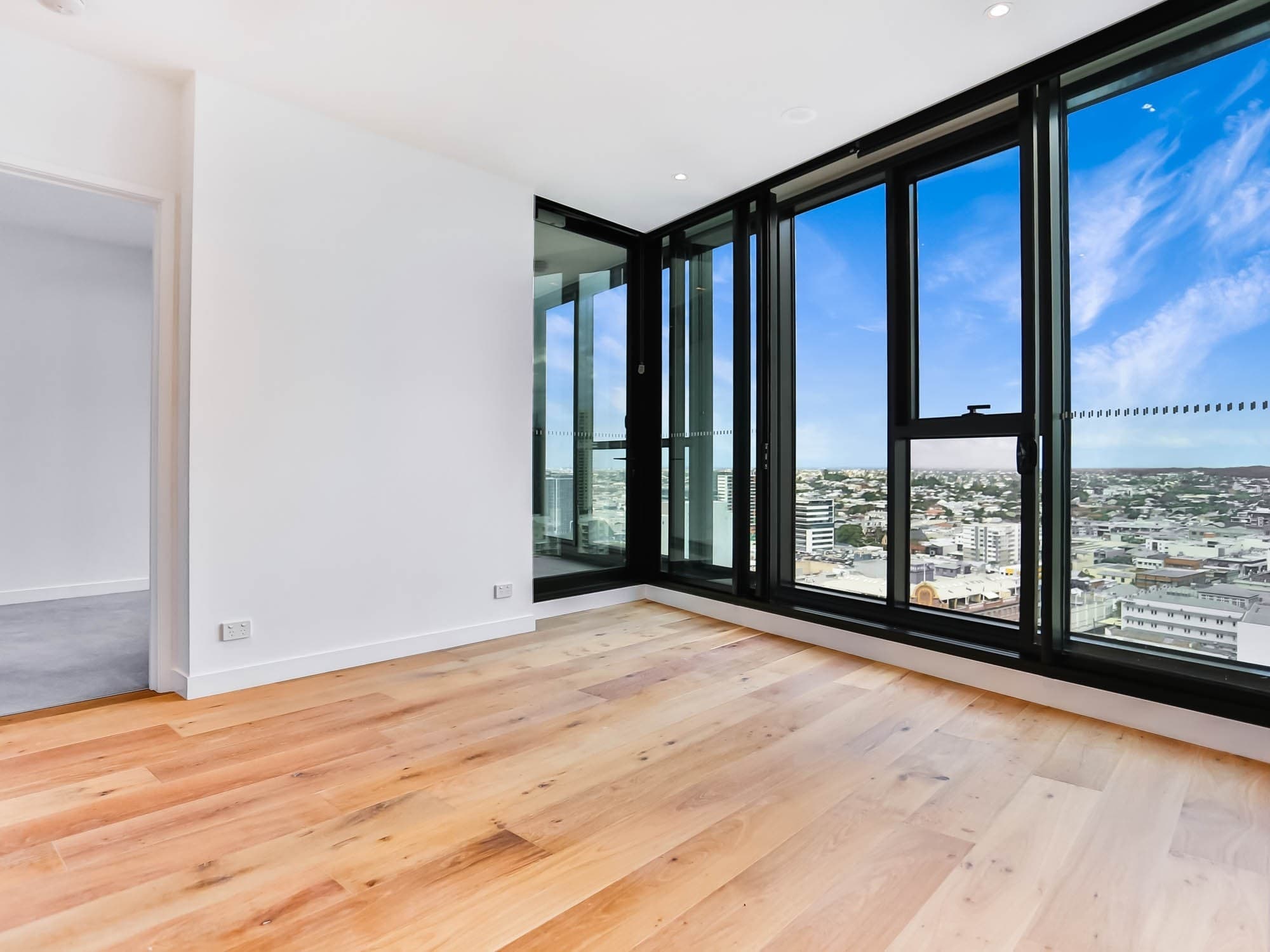 1306/179 Alfred St, FORTITUDE VALLEY, QLD 4006, Fortitude Valley - Thumbnail 2