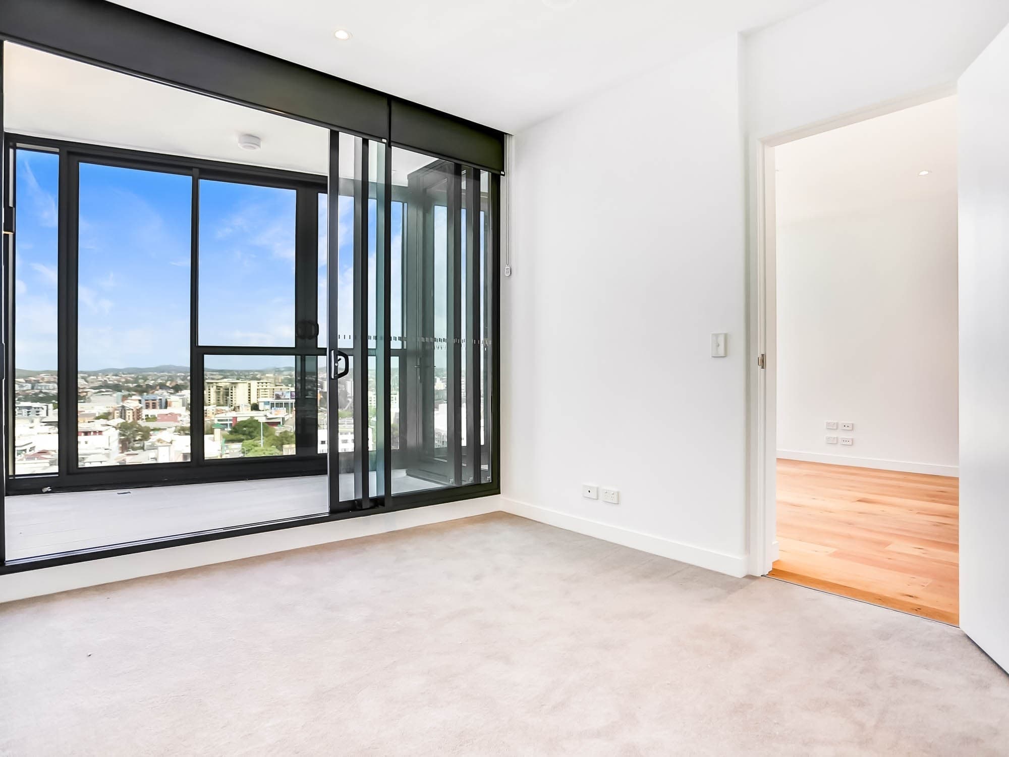 1306/179 Alfred St, FORTITUDE VALLEY, QLD 4006, Fortitude Valley - Thumbnail 3