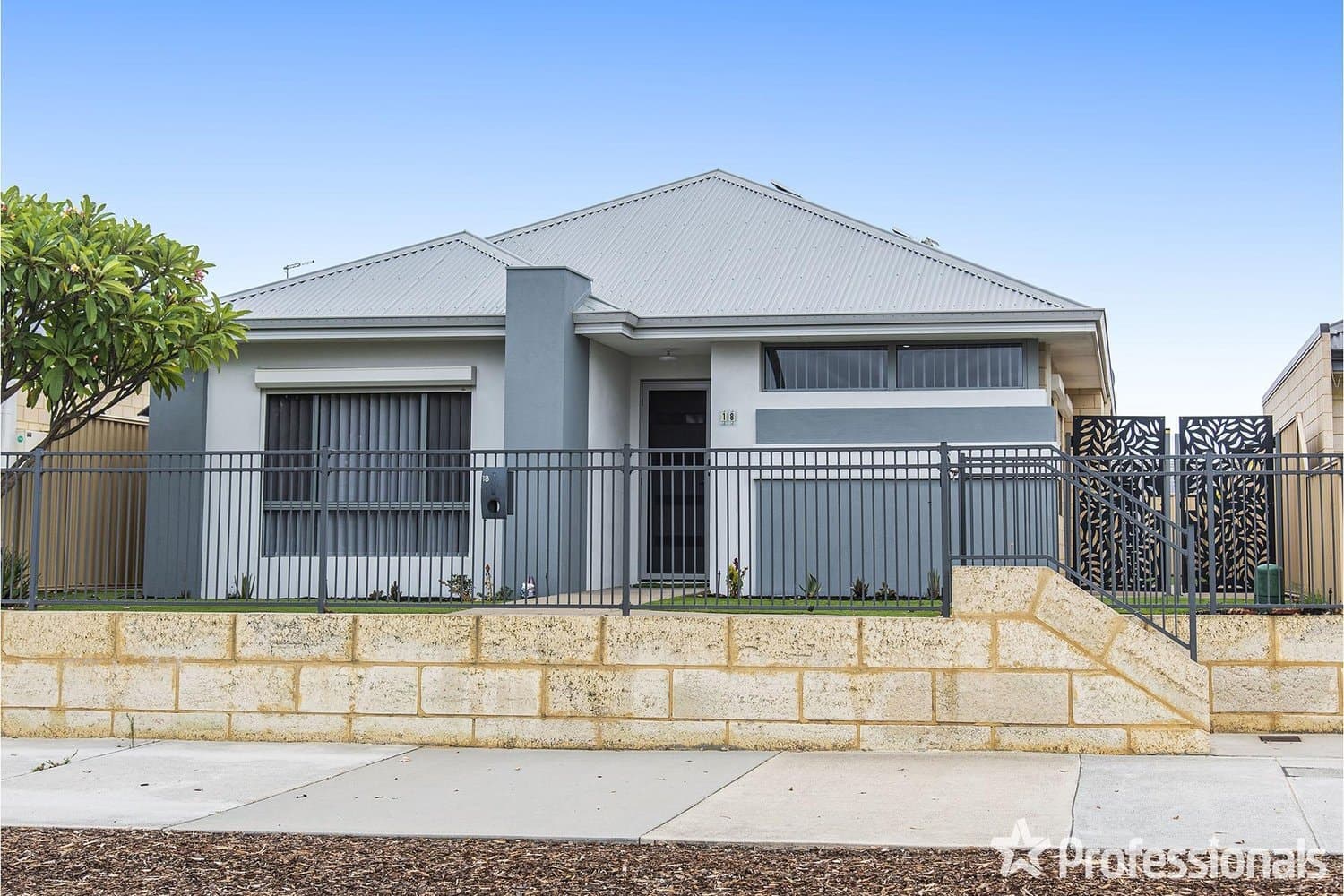 18 Kardan Boulevard, Byford WA 6122, Byford - Image 1