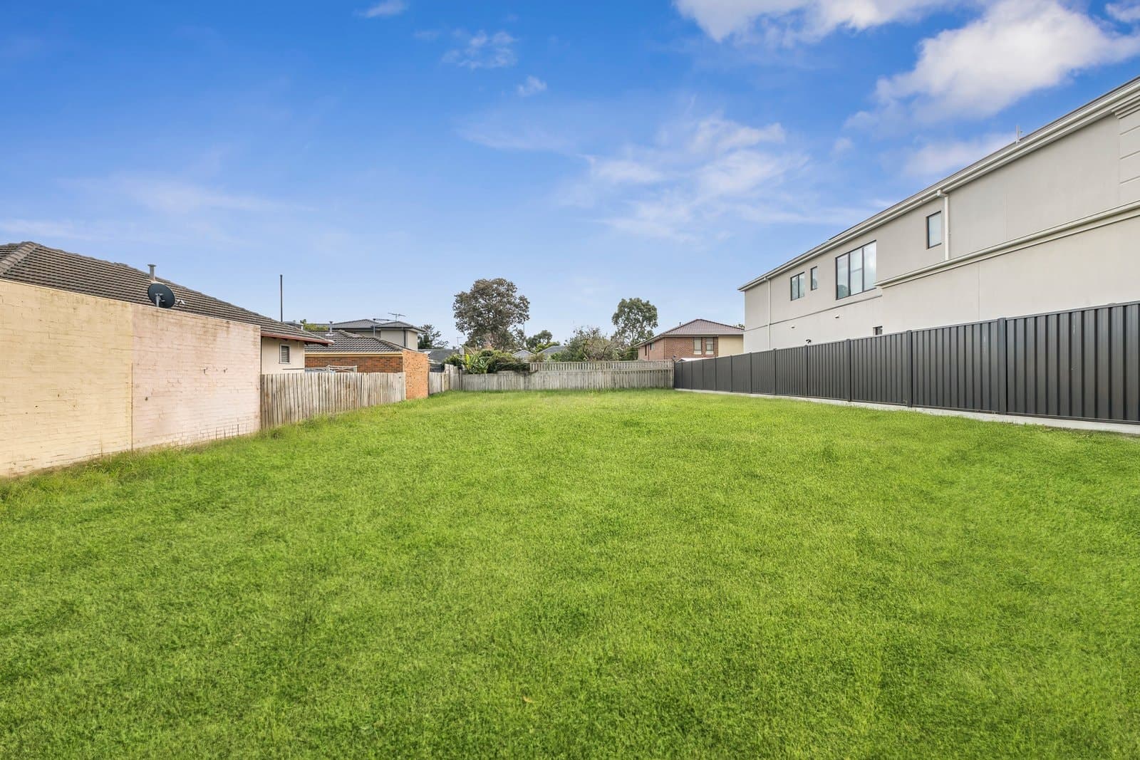 31 Mawarra Crescent, Chadstone, Chadstone - Thumbnail 3