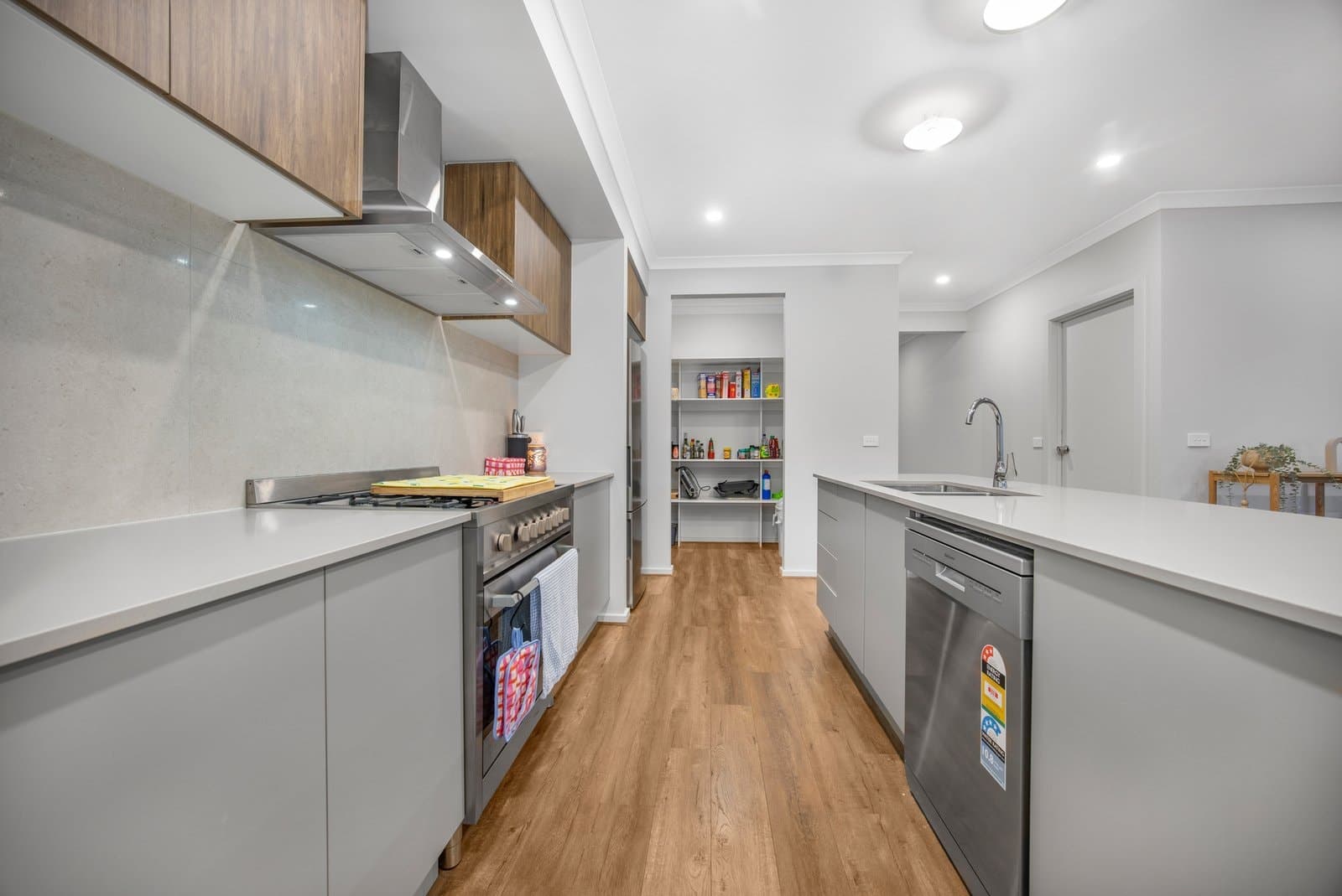 15 Brewster Street, Alfredton, Alfredton - Thumbnail 4