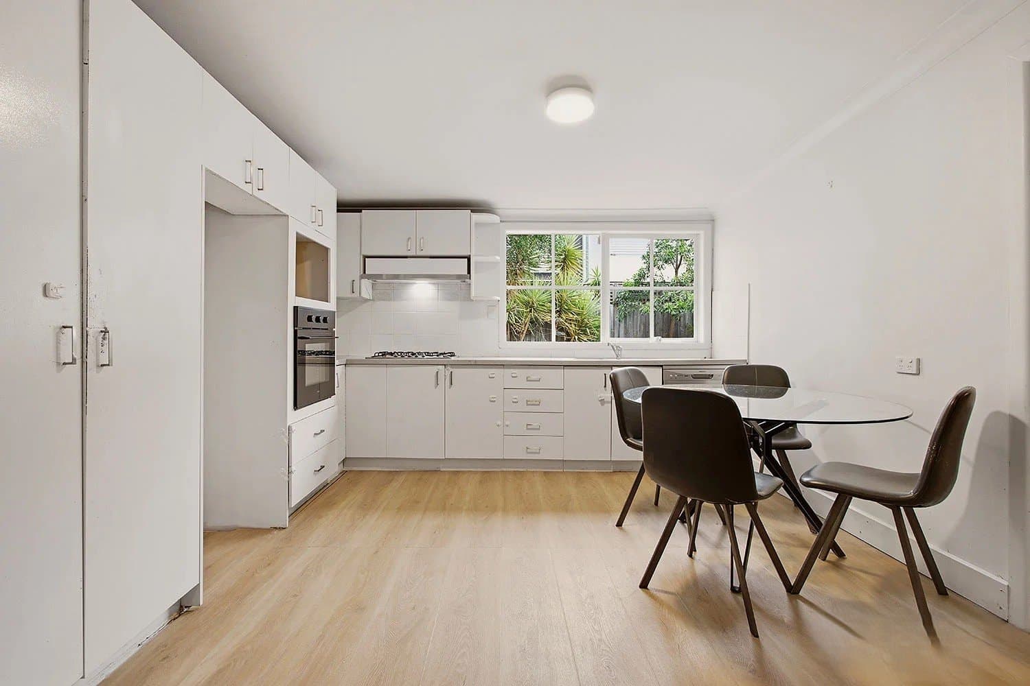 206 Albert Street, Port Melbourne, Port Melbourne - Thumbnail 4