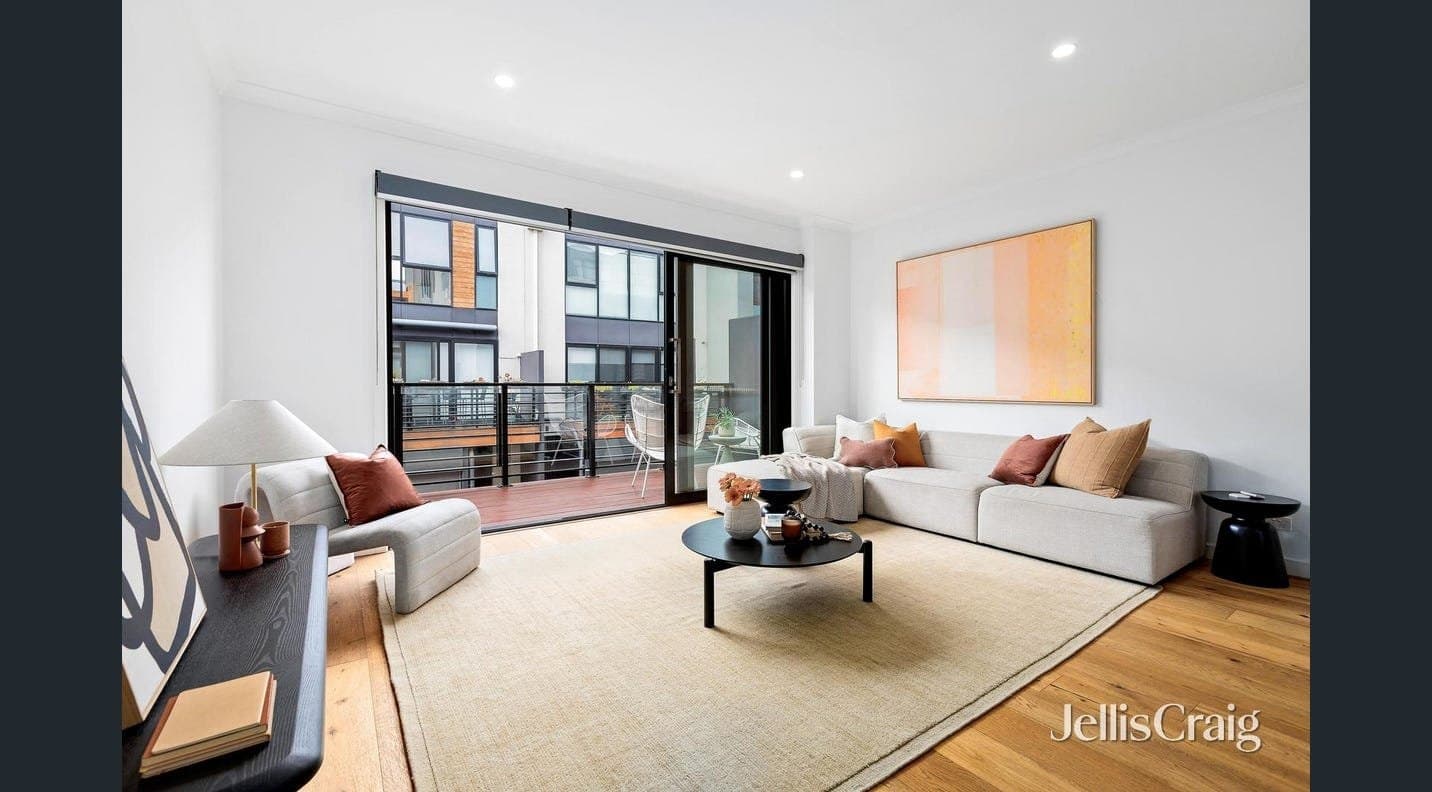 16 Tomkins Road, Port Melbourne, Port Melbourne - Thumbnail 3