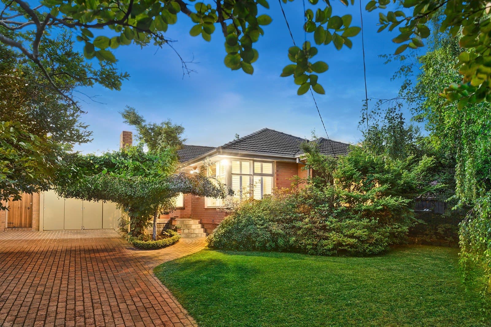 3 Kiers Avenue, Mount Waverley, Mount Waverley - Image 1