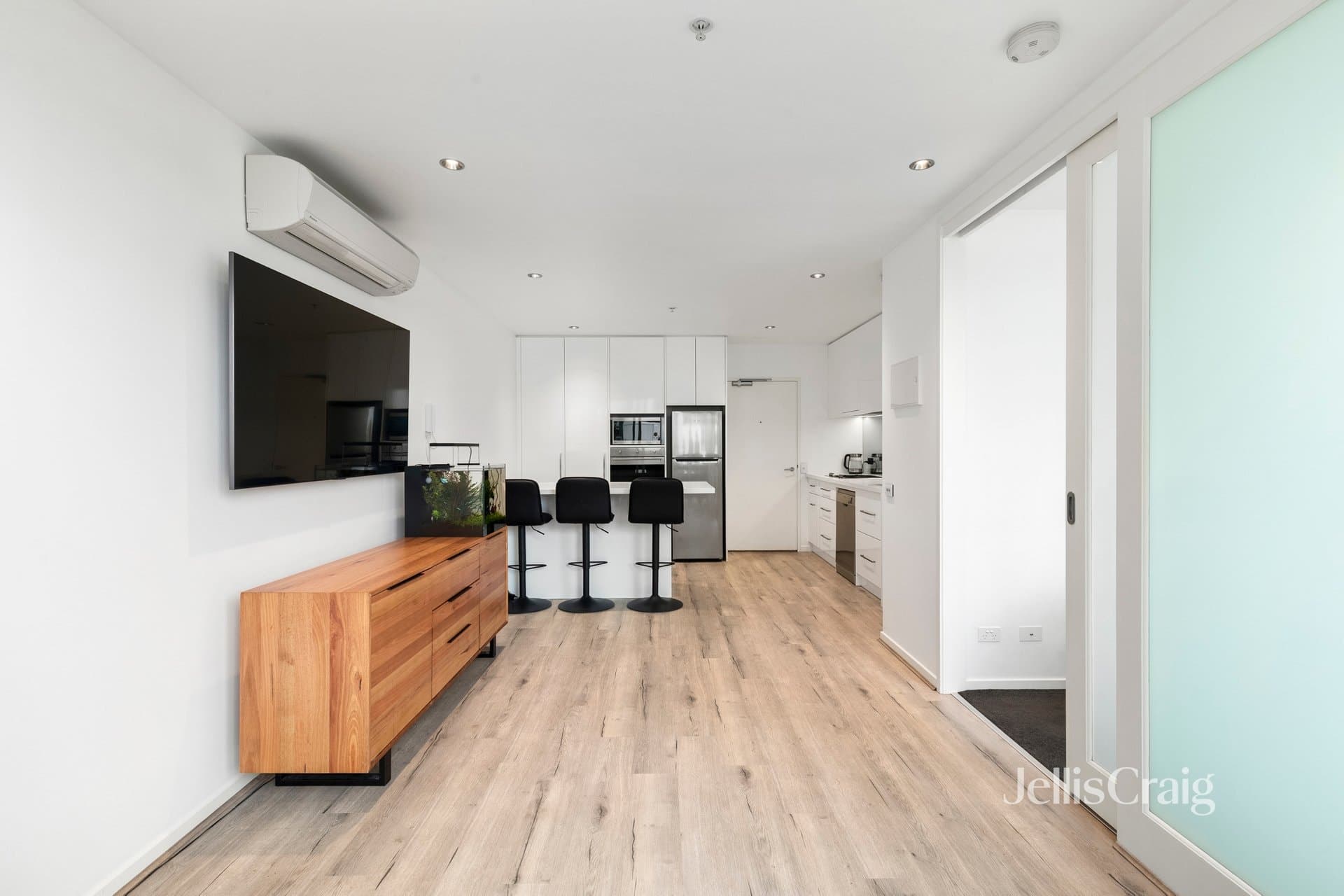 211/77 River Street, South Yarra, South Yarra - Thumbnail 4