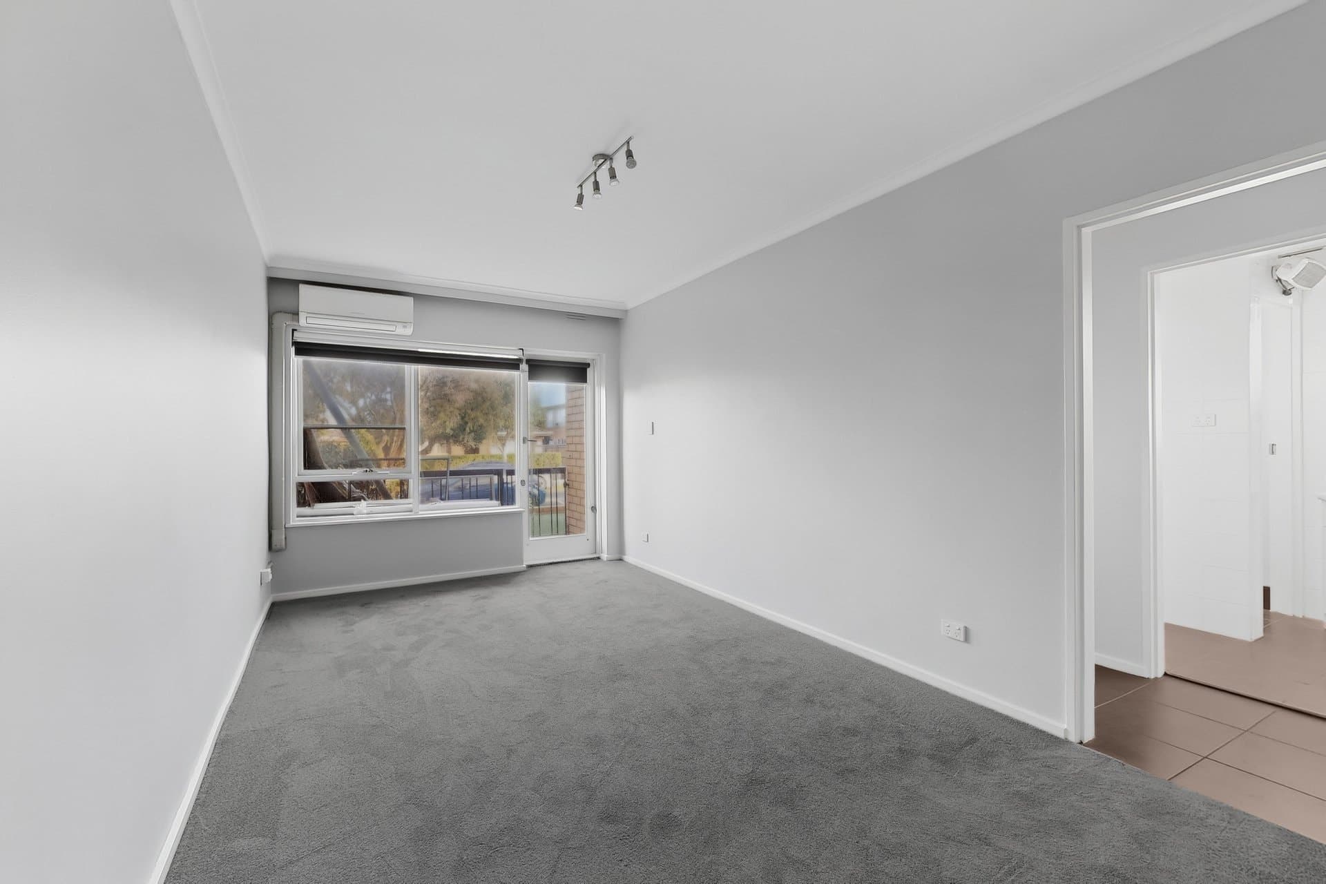 11/82 Coorigil Road, Carnegie, Carnegie - Thumbnail 4
