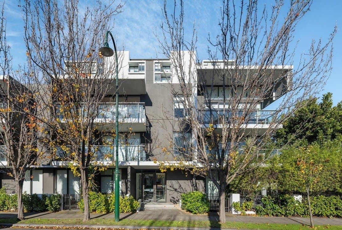 6/153 Beach St, Port Melbourne, Port Melbourne - Thumbnail 2