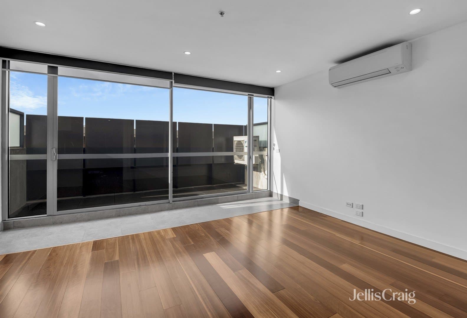 212/800 Sydney Road, Brunswick, Brunswick - Thumbnail 2