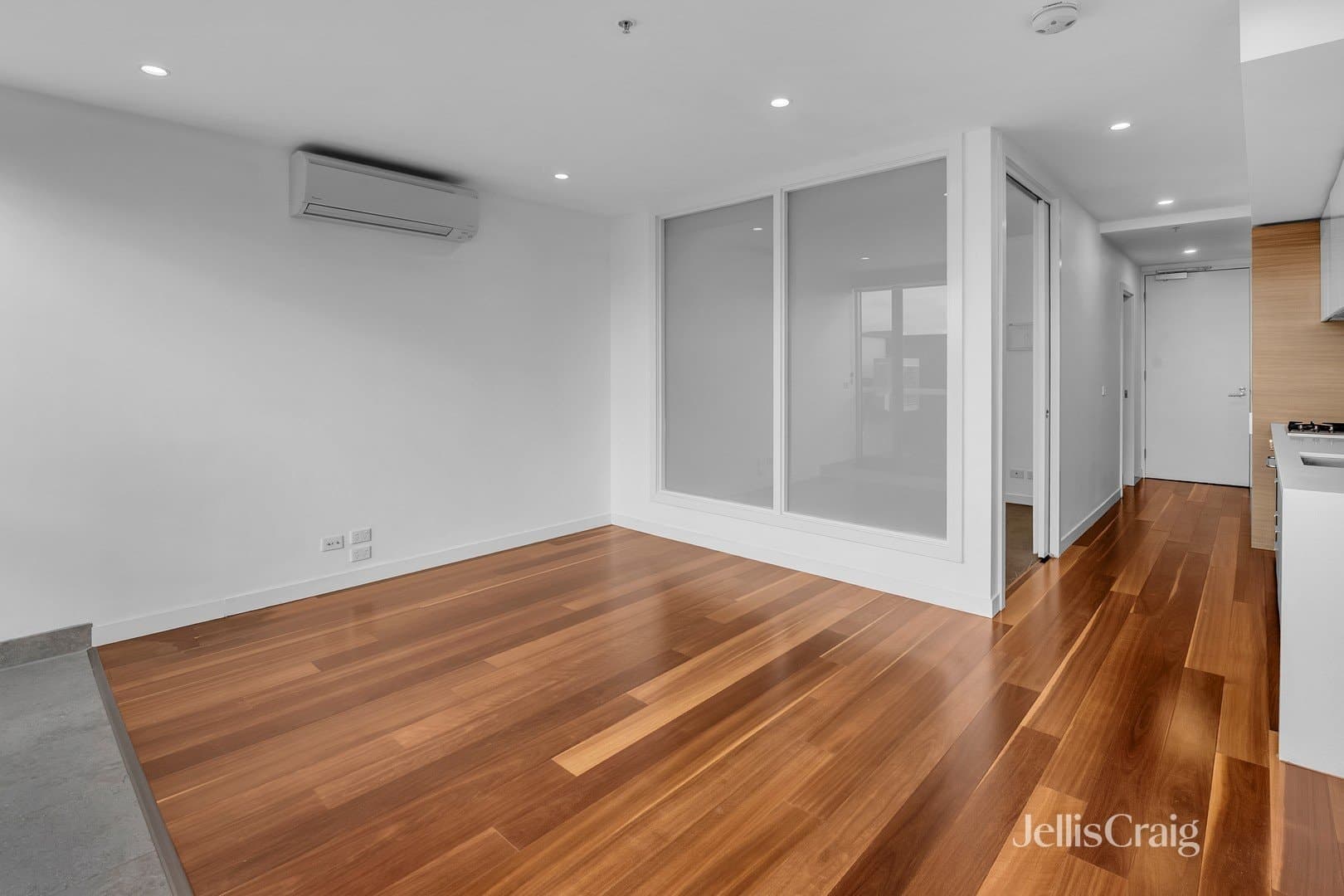 212/800 Sydney Road, Brunswick, Brunswick - Thumbnail 4