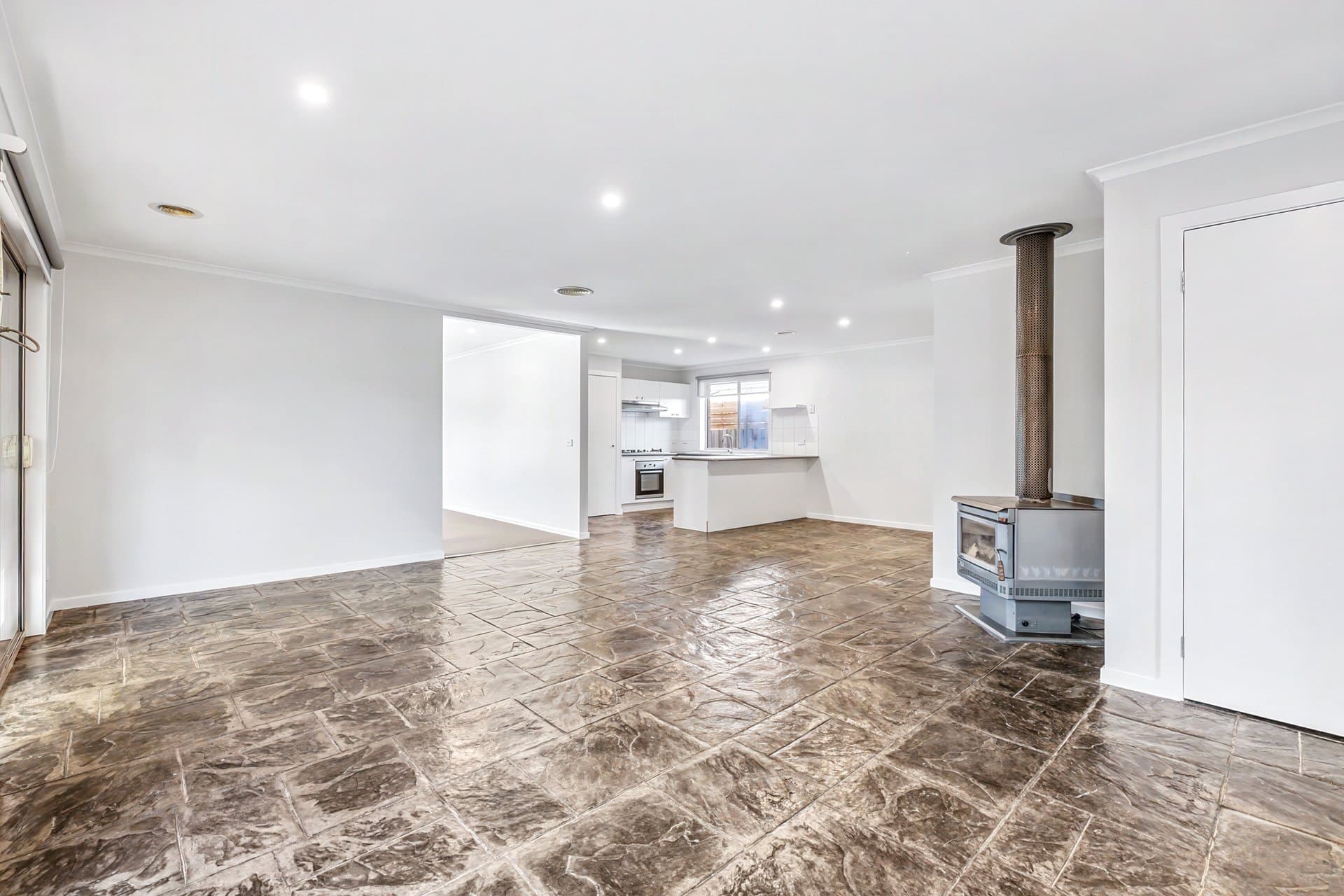 Rent: $690 pw 13 Szer Way, Carrum Downs, Carrum Downs - Thumbnail 3