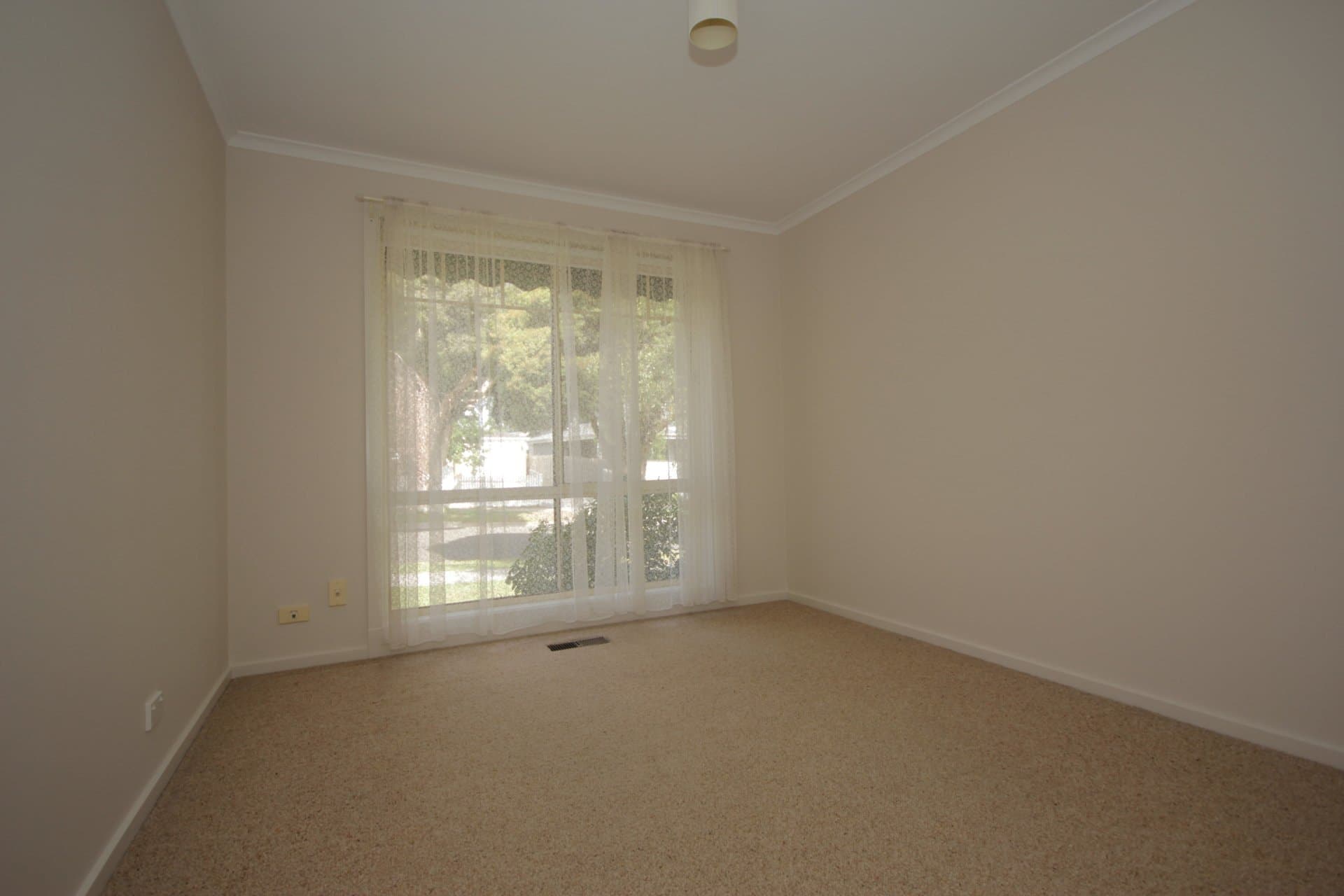23 Abraham Drive, Croydon, Croydon - Thumbnail 6