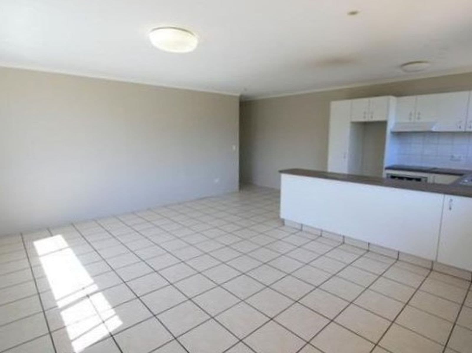 6/260 Stanhill Drive, Chevron Island QLD 4217, Chevron Island - Image 1
