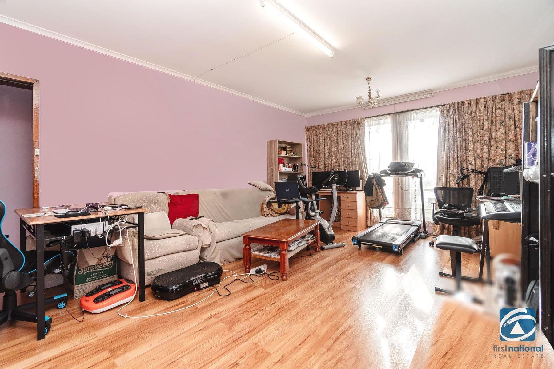 9 Leigh Court, Dallas VIC 3047, Dallas - Thumbnail 3