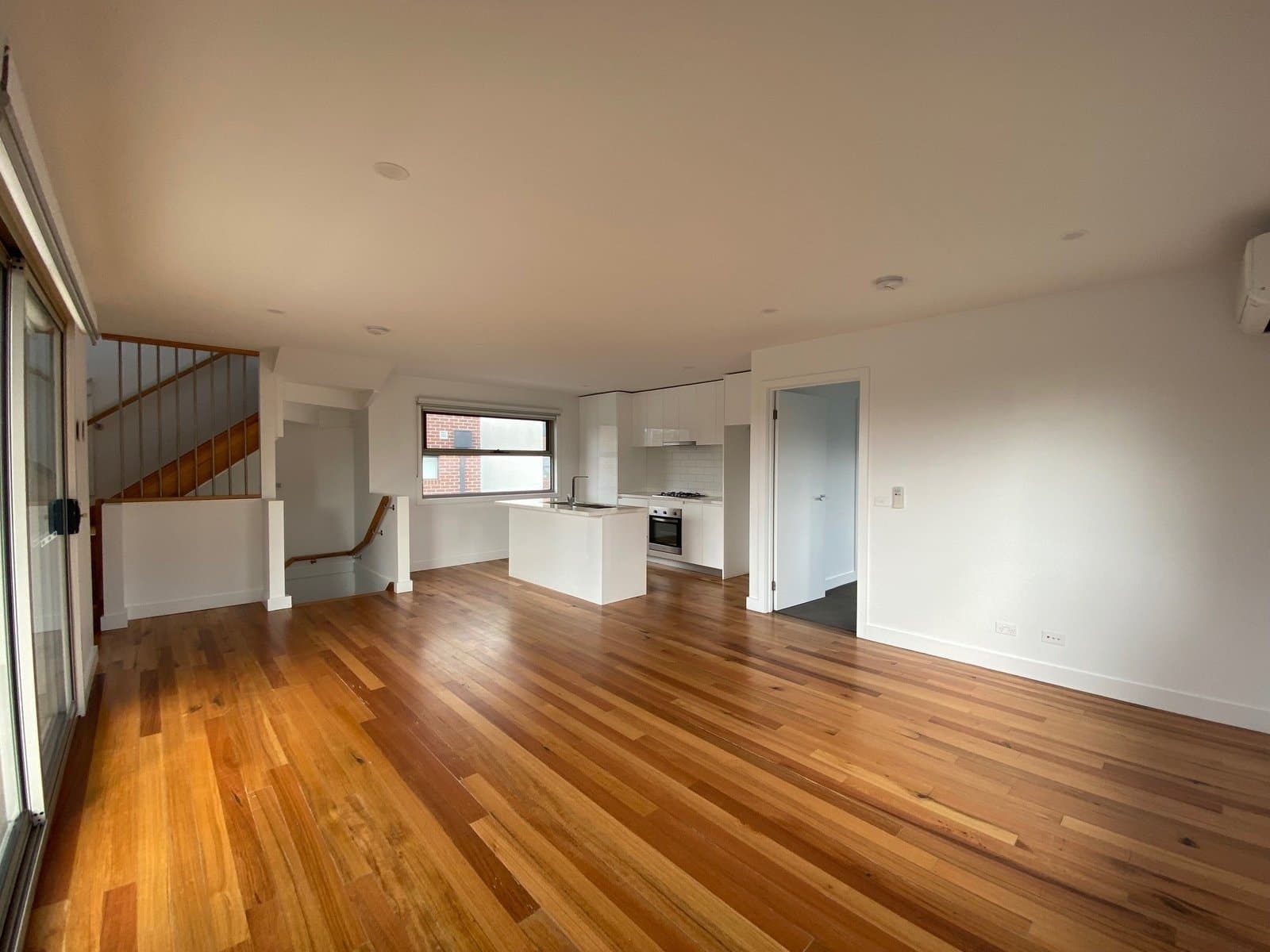 1/568 Moreland Road, Brunswick West VIC 3055, Brunswick West - Thumbnail 4