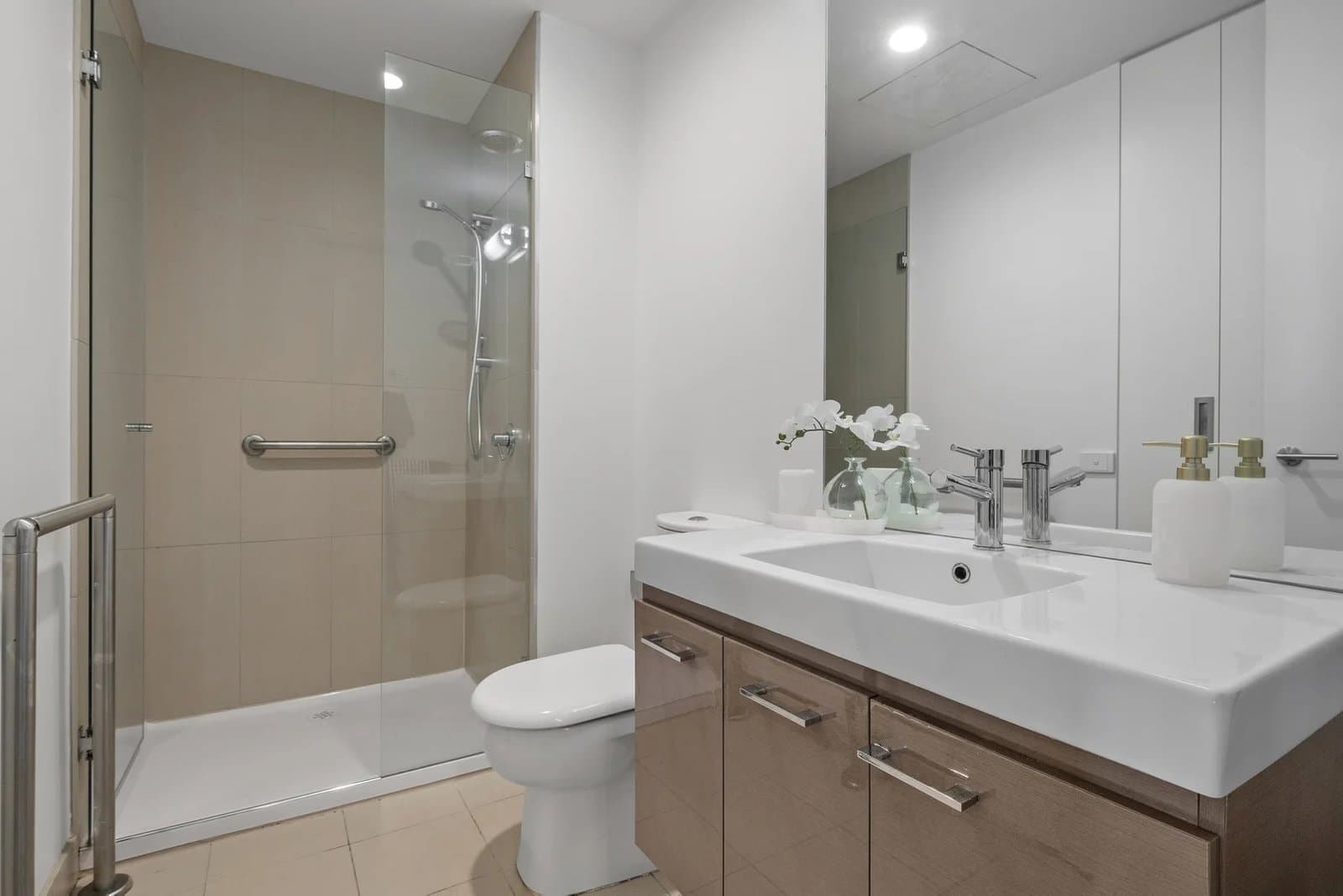 106/2 Plenty Road, Preston VIC 3072, Preston - Thumbnail 6