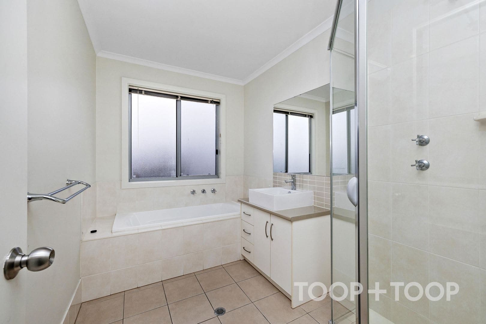 36 Broadwater Crescent, Mawson Lakes SA 5095, Mawson Lakes - Thumbnail 8