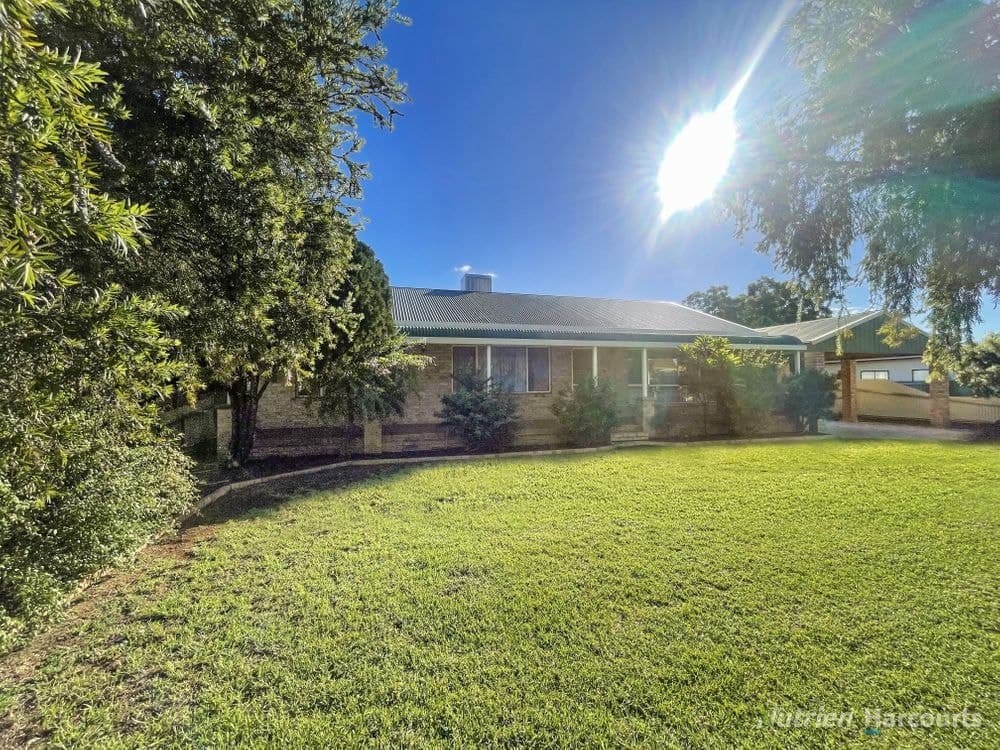 25 Margaret Street, COBAR, NSW 2835, Cobar - Image 1