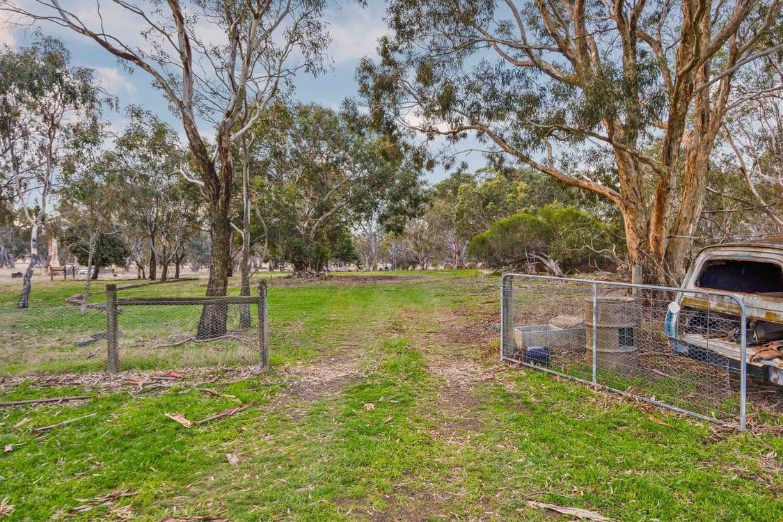 127 Challicum Road, BUANGOR, VIC 3375, Buangor - Thumbnail 3