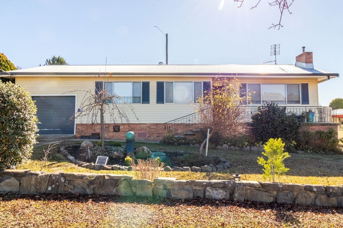 153E Hill Street, WALCHA, NSW 2354, Walcha - Image 1