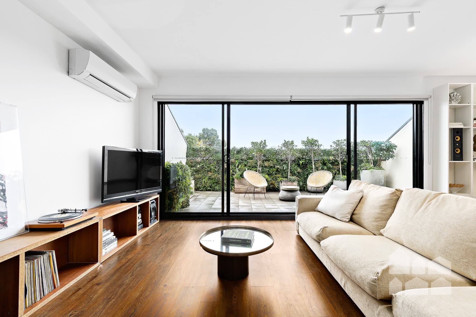 202/368 Geelong Road, West Footscray - Thumbnail 2