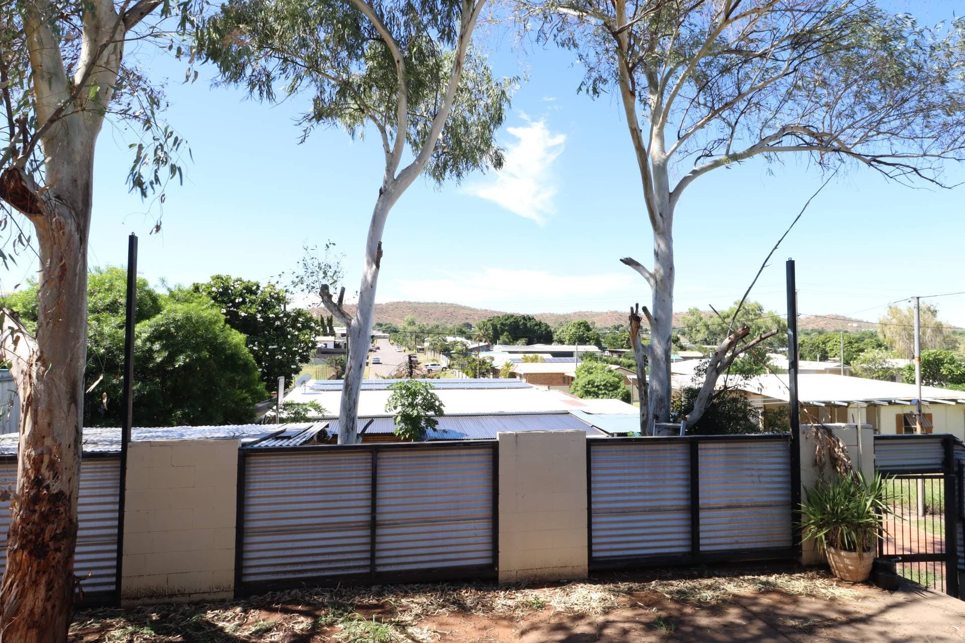 43A Deighton St, Mount Isa, Mount Isa - Thumbnail 3