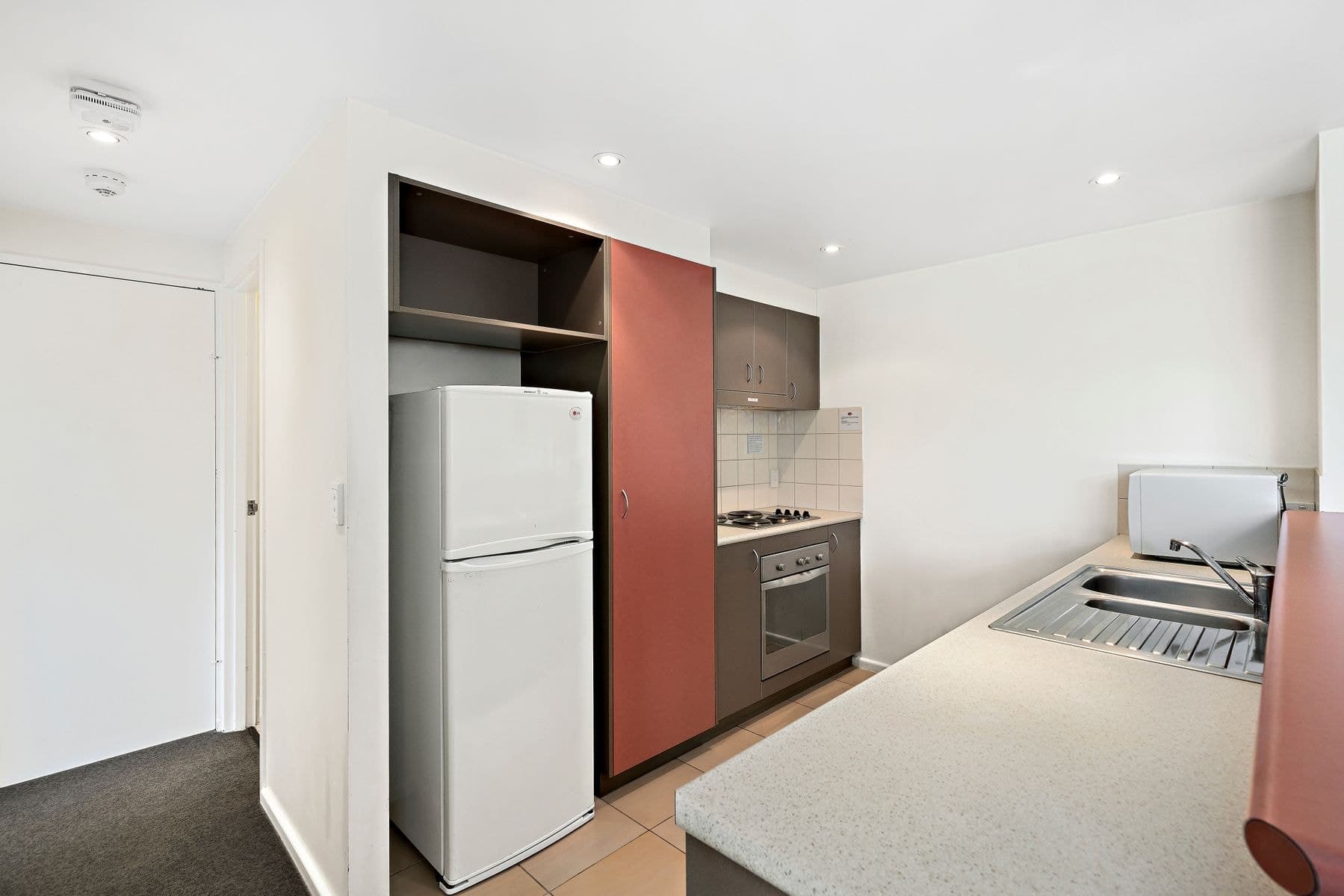 2021/55 Cavenagh Street, Darwin City NT 0800, Darwin City - Thumbnail 4