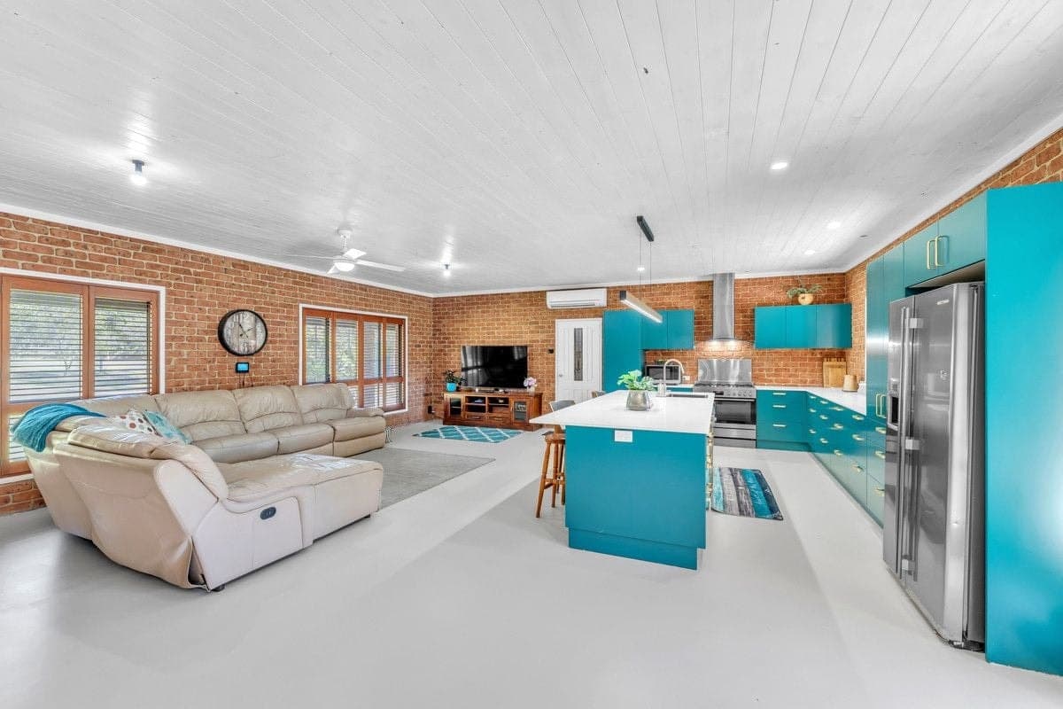 32 Clyde Essex Drive, Gulmarrad, Gulmarrad - Image 1