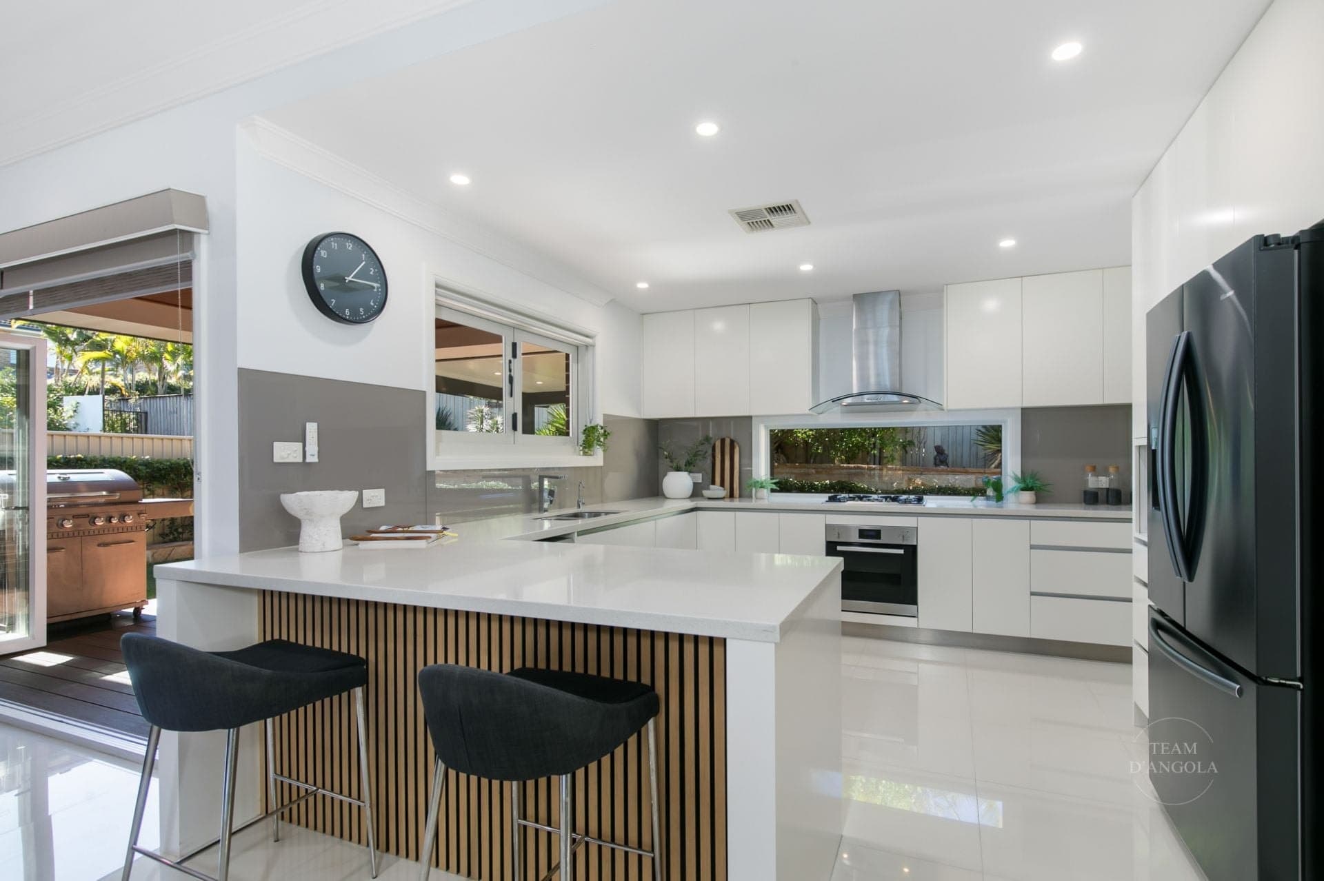 79 St Pauls Avenue, Castle Hill NSW, Castle Hill - Thumbnail 3
