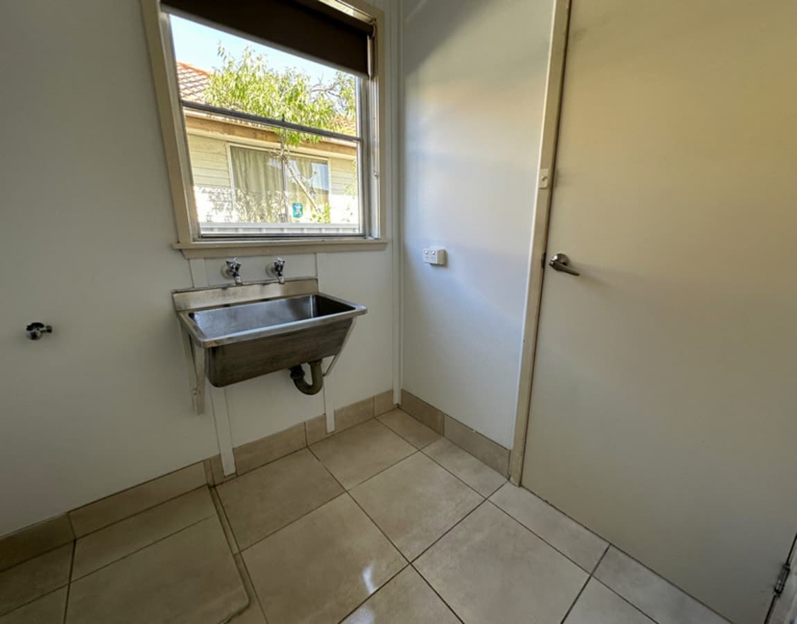 27 Cameron Avenue,, Shepparton VIC 3630, Shepparton - Thumbnail 8