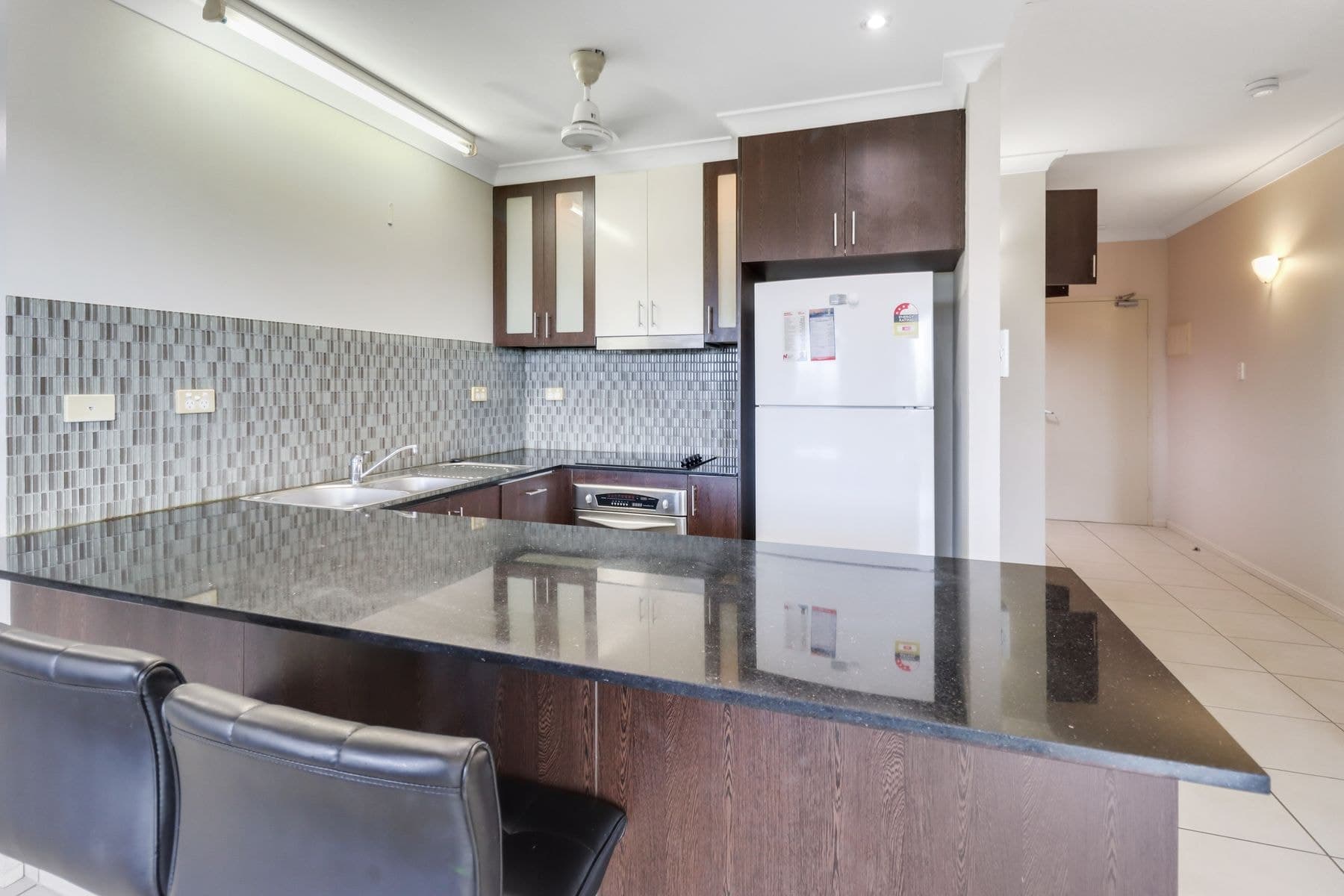 22/24 Harvey Street, Darwin City, NT 0800, Darwin City - Thumbnail 6