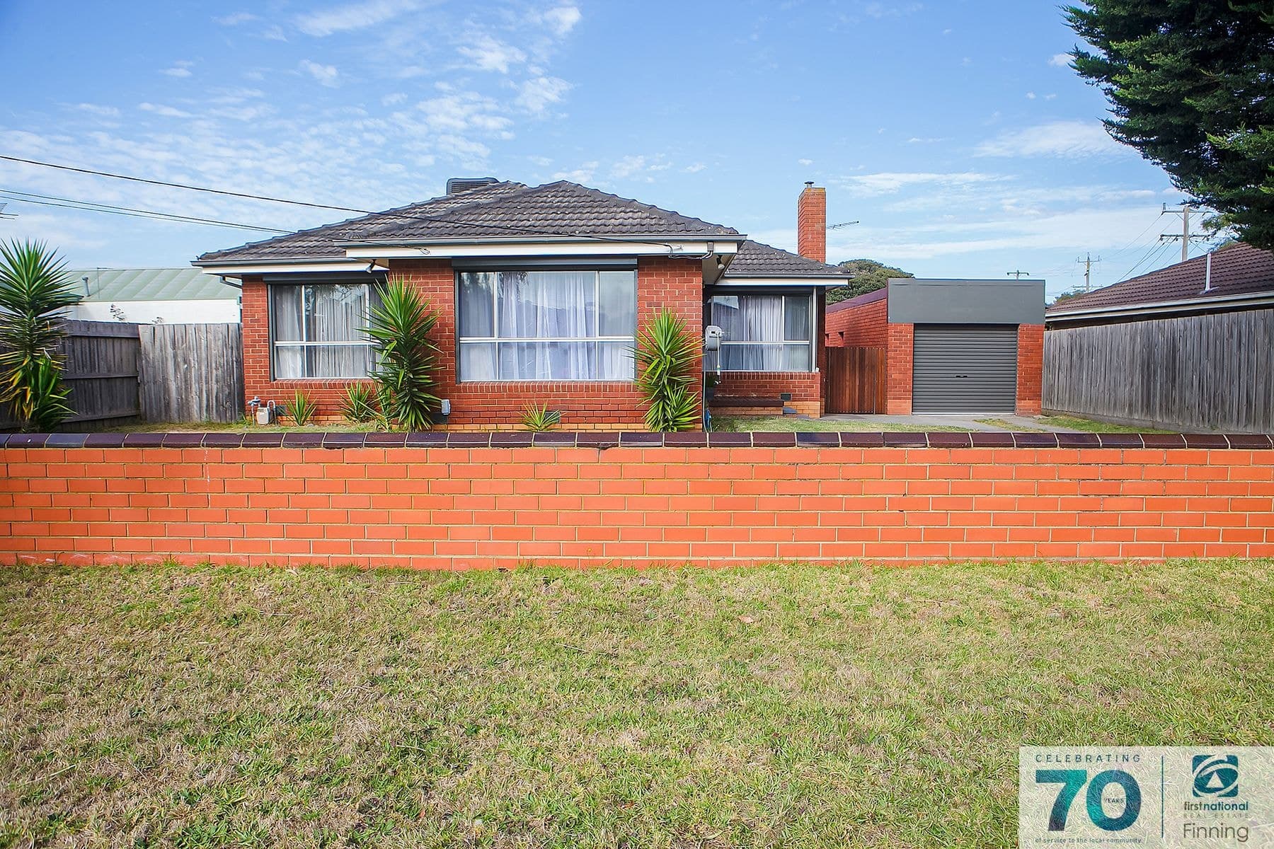 21 Houlder Avenue, Cranbourne VIC 3977, Cranbourne - Thumbnail 2