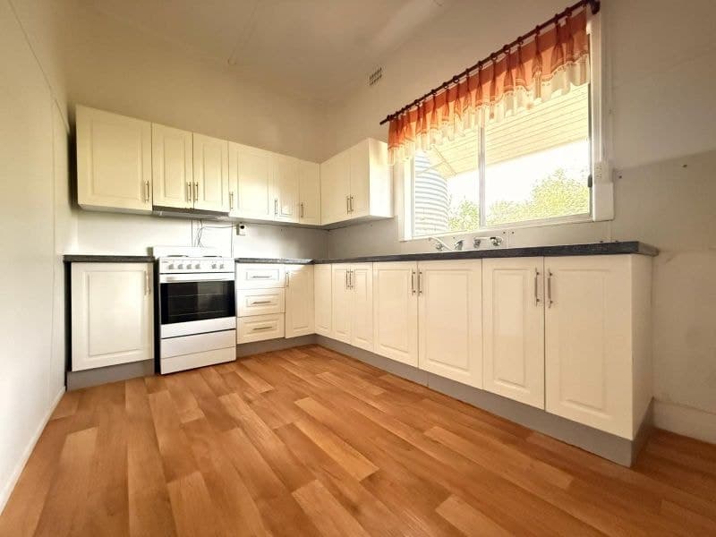21 Clarinda Street, Parkes NSW, Parkes - Image 1