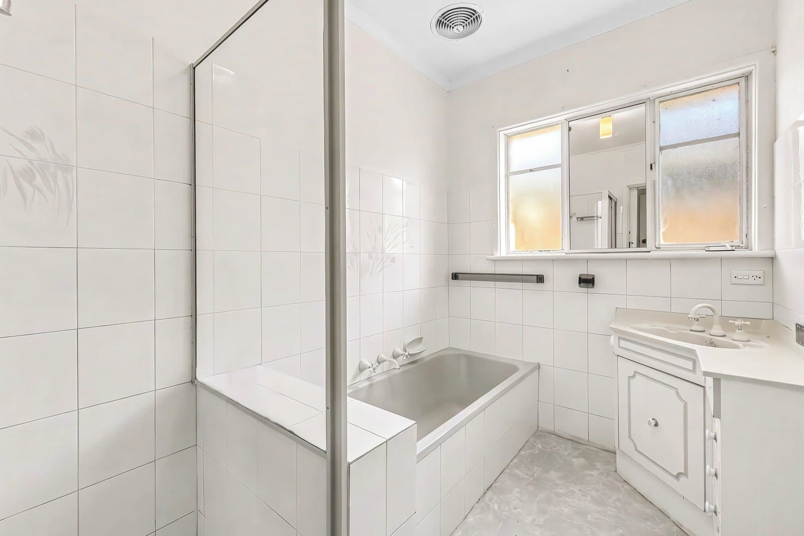 9 Tasman Road, Bentleigh East, Bentleigh East - Thumbnail 7