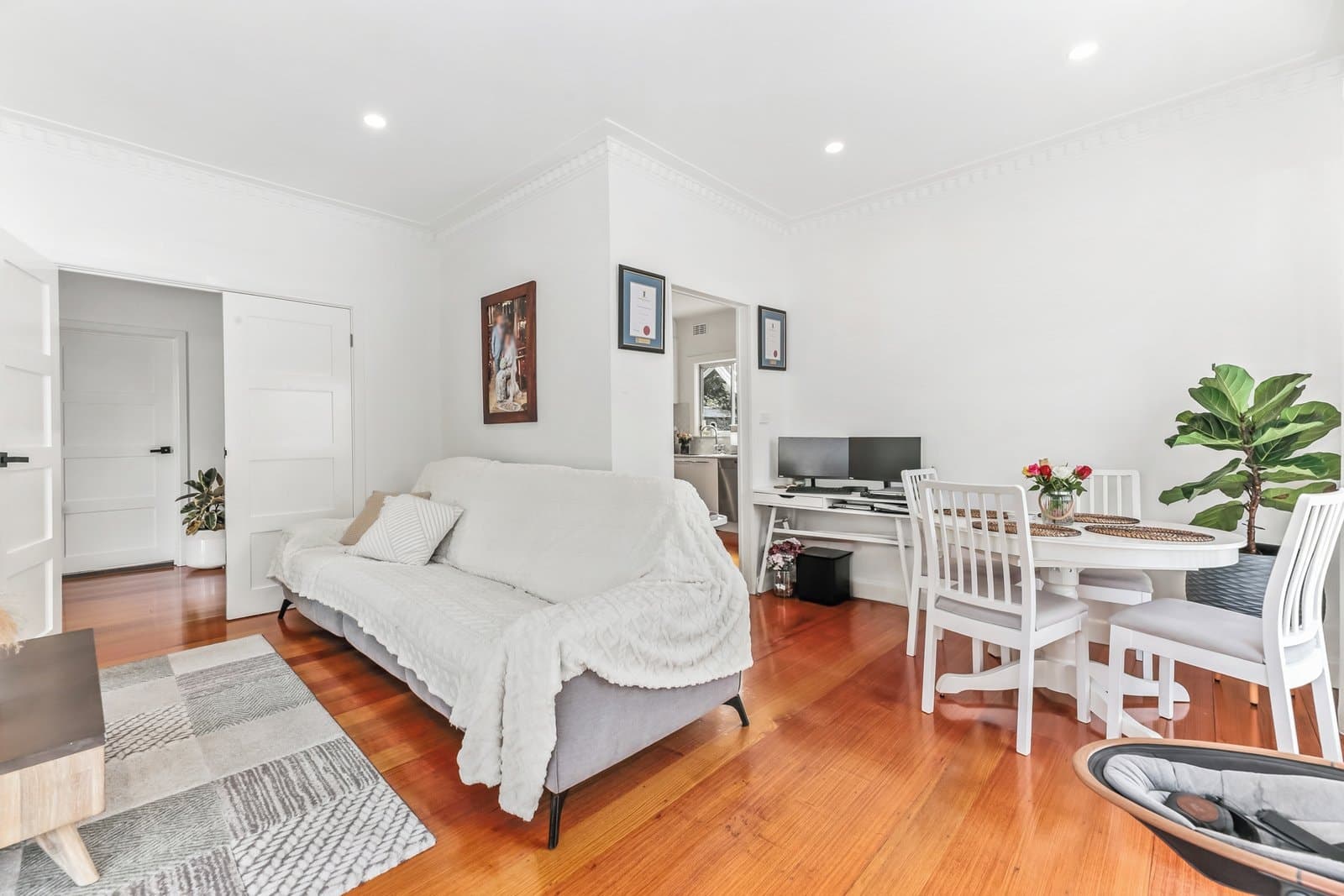 61 Ivanhoe Grove, Malvern East, Malvern East - Thumbnail 2