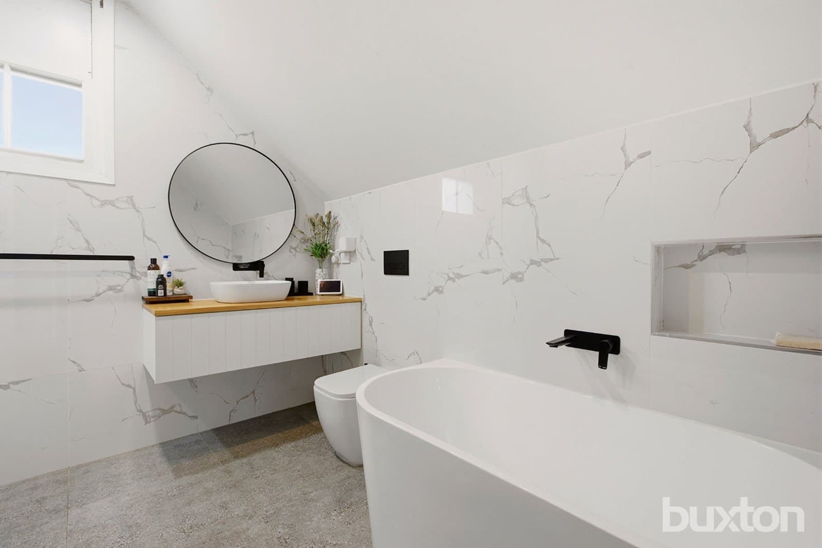 14 Healey Street,
                        
                    
                    
                        
                            MOORABBIN, Moorabbin - Thumbnail 5