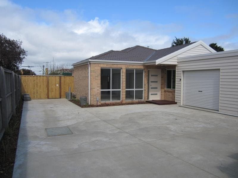 2/29 Pavo Street, Belmont, Belmont - Image 1