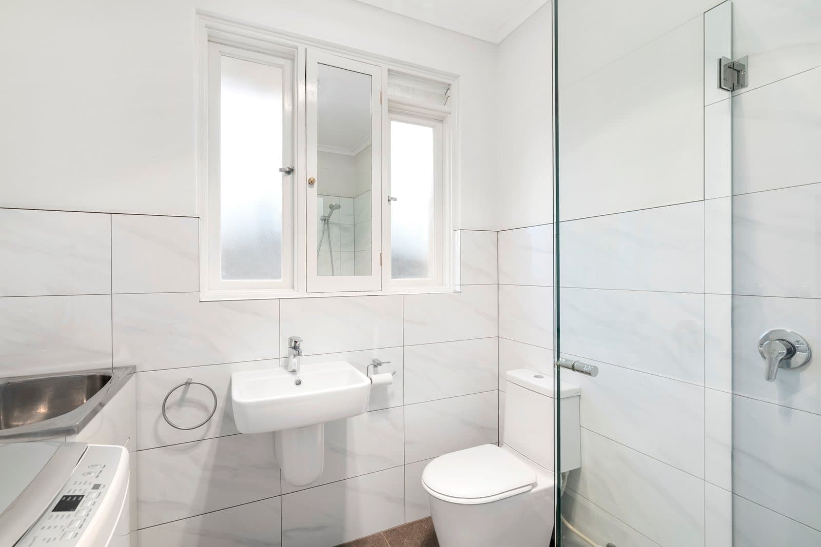 11/26a Acland Street, St Kilda, St Kilda - Thumbnail 6