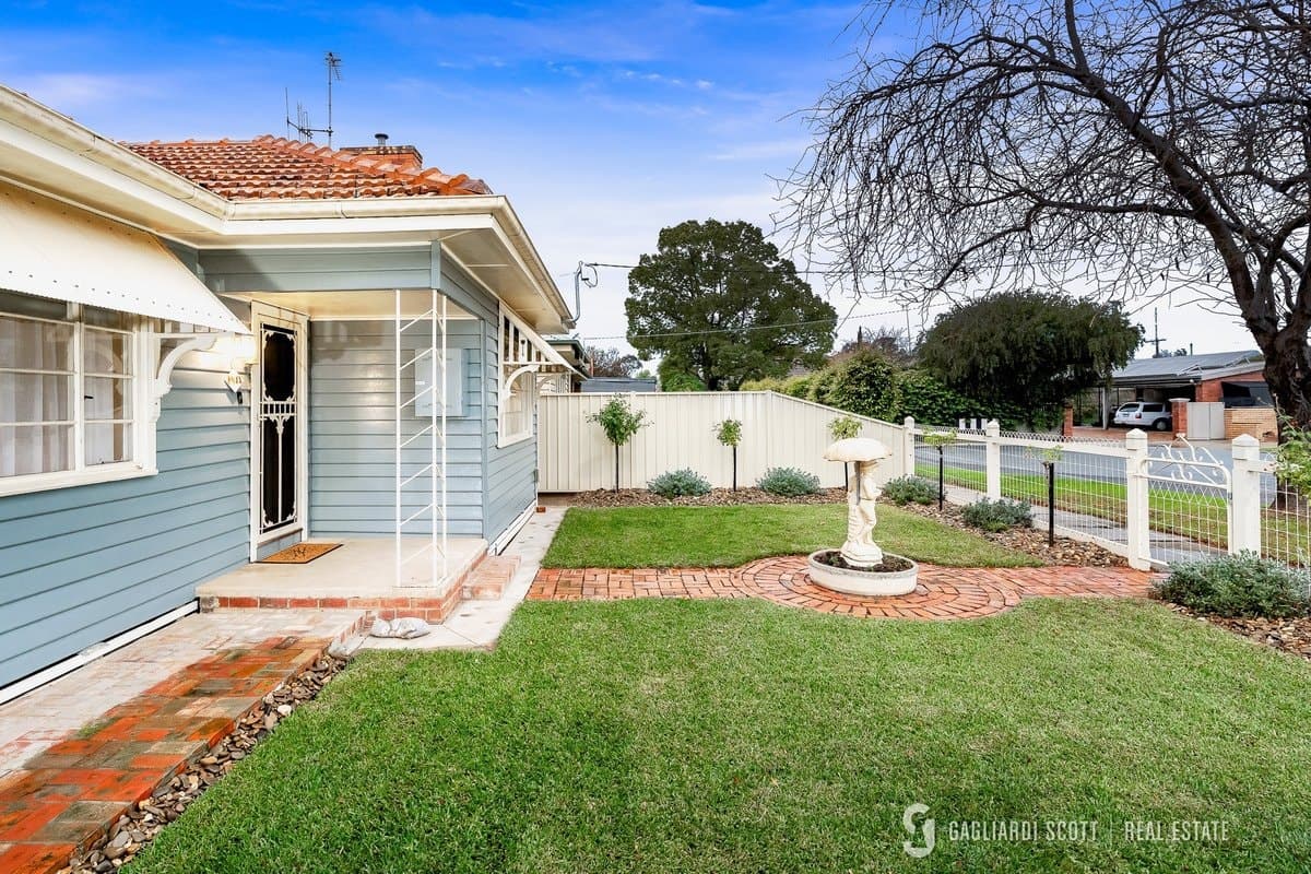 13 McCormack Avenue, Shepparton, Shepparton - Thumbnail 2