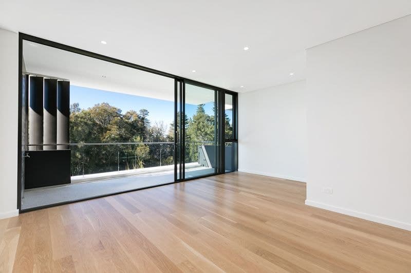304/177 Russell Avenue, DOLLS POINT, Dolls Point - Thumbnail 3