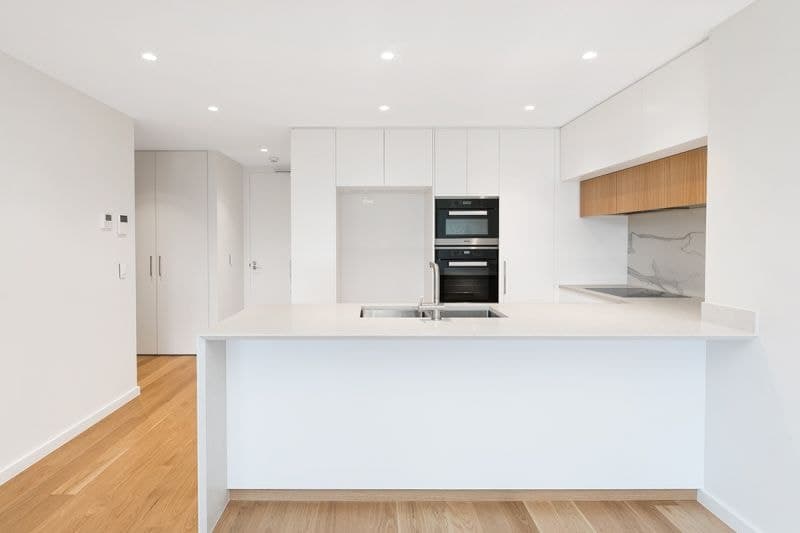 304/177 Russell Avenue, DOLLS POINT, Dolls Point - Thumbnail 4