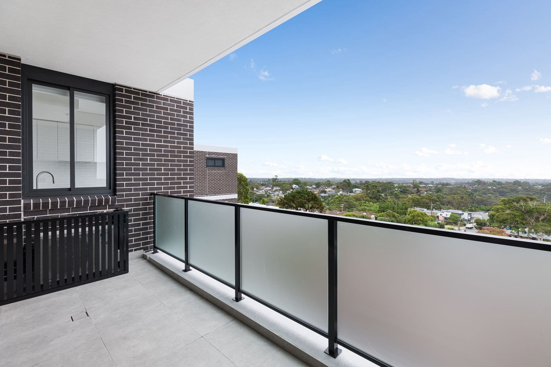 505/102-104 Caldarra Avenue, ENGADINE, Engadine - Thumbnail 4