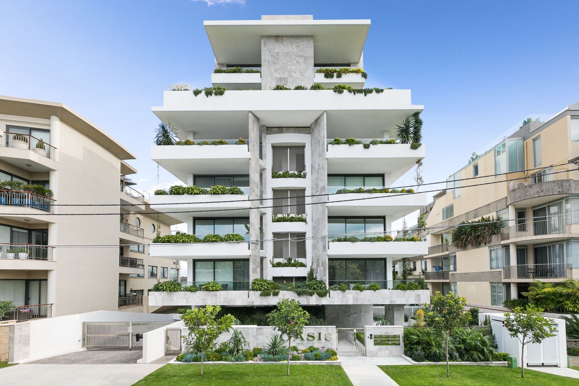 202/11-13 Tonkin Street, CRONULLA, Cronulla - Image 1